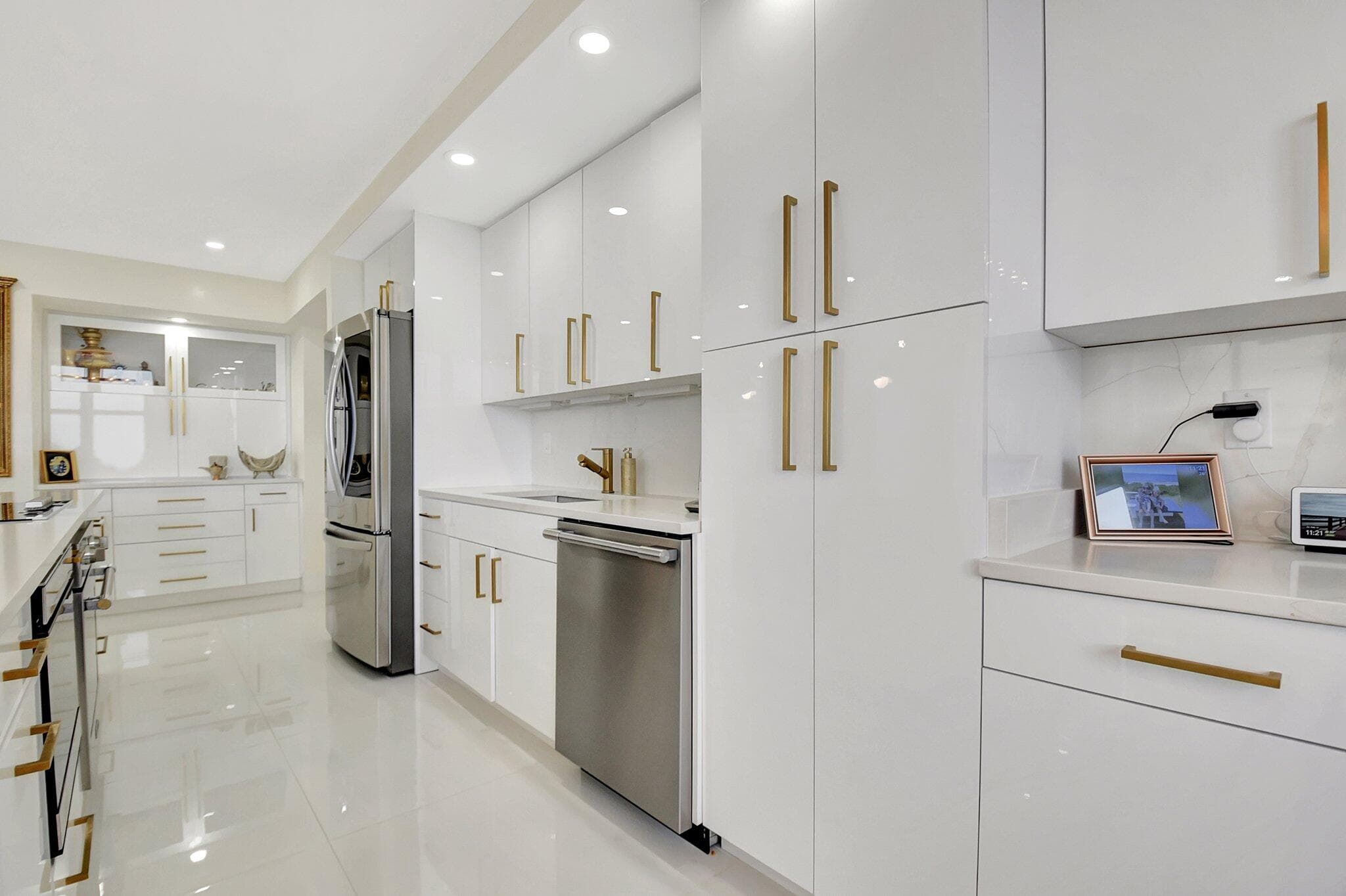 5440 N Ocean Drive 1002, Singer Island, FL 33404 — photo 28 of 70