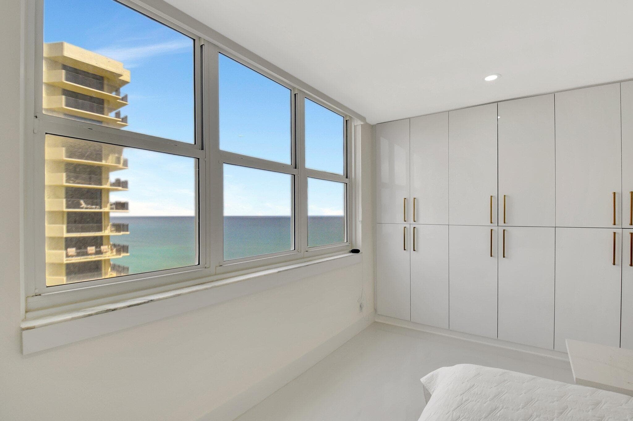 5440 N Ocean Drive 1002, Singer Island, FL 33404 — photo 36 of 70
