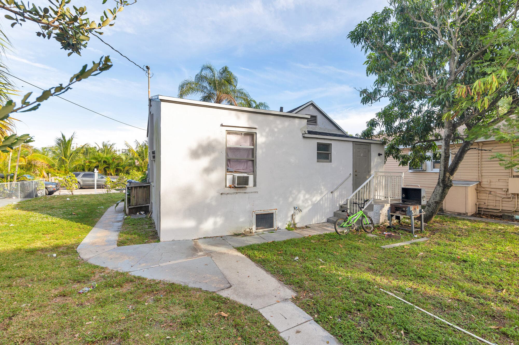 19 S E Street, Lake Worth Beach, FL 33460 — photo 7 of 20