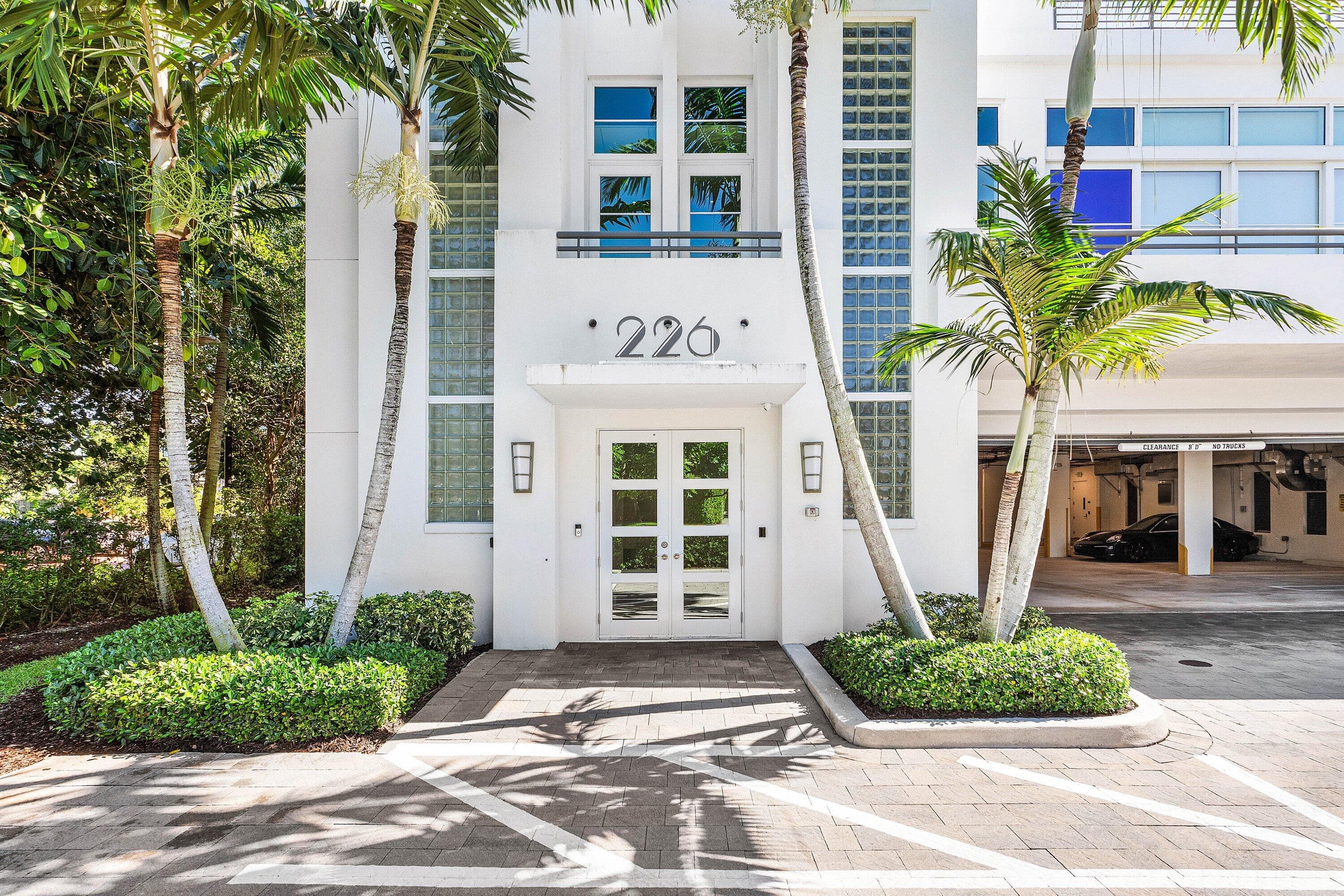 226 Palm Court, Delray Beach, FL 33444 — photo 3 of 82