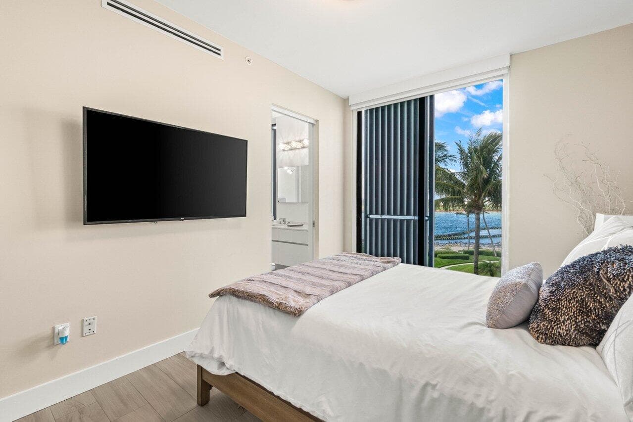 106 Inlet Way 304, Palm Beach Shores, FL 33404 — photo 18 of 35