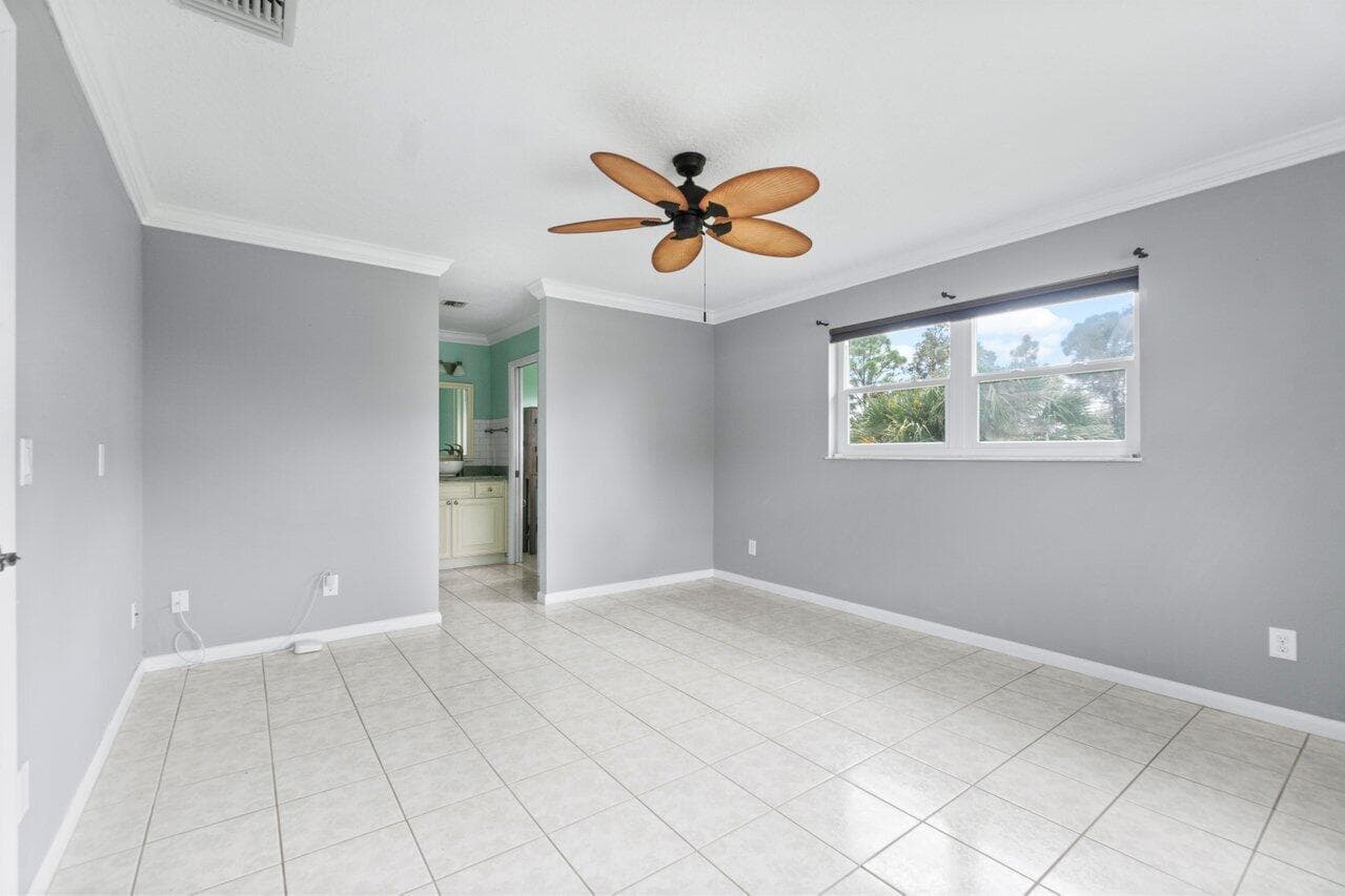 1205 S Lakes End Drive D2, Fort Pierce, FL 34982 — photo 22 of 27