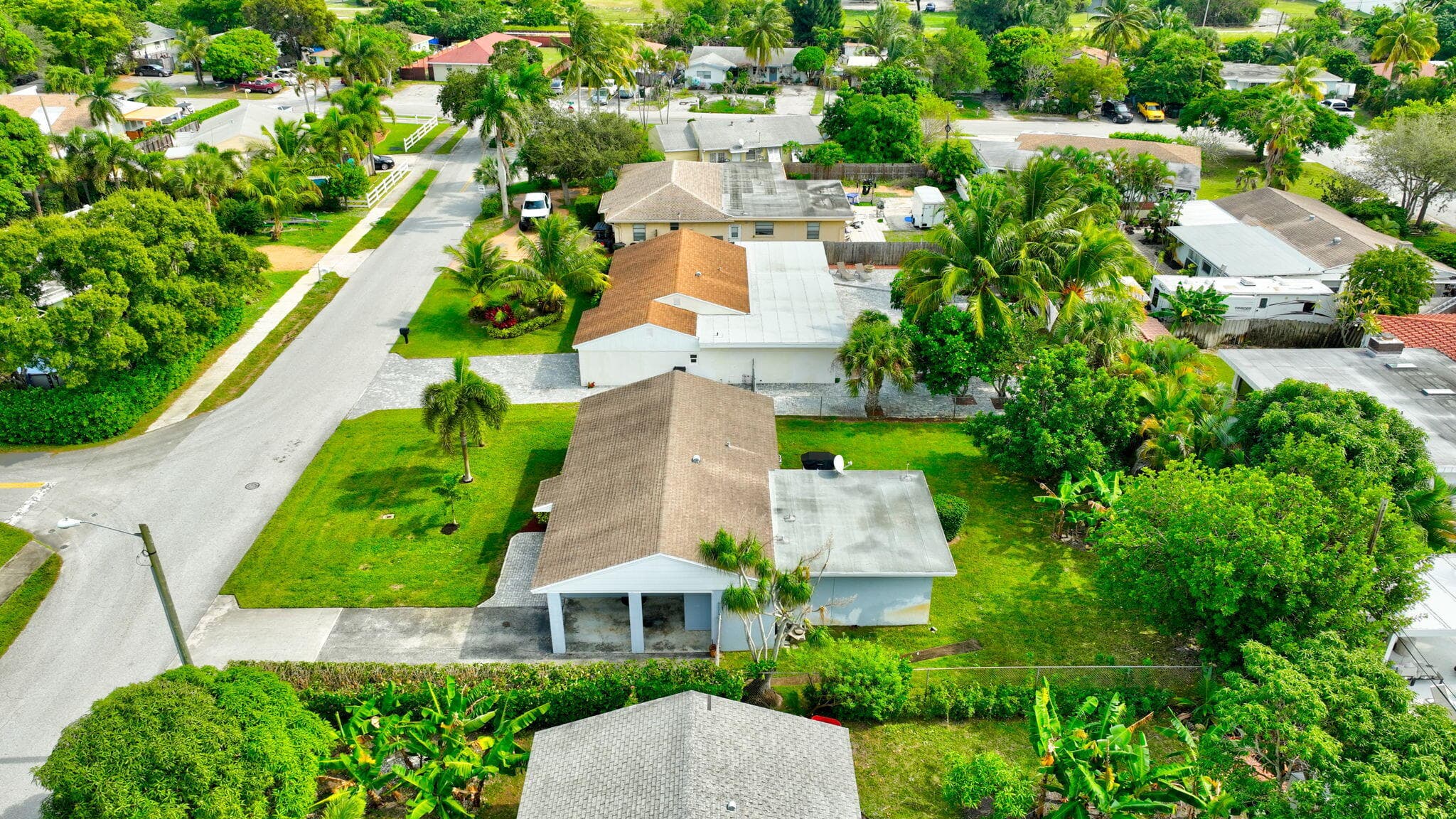 254 NE 22nd Street, Delray Beach, FL 33444 — photo 37 of 41