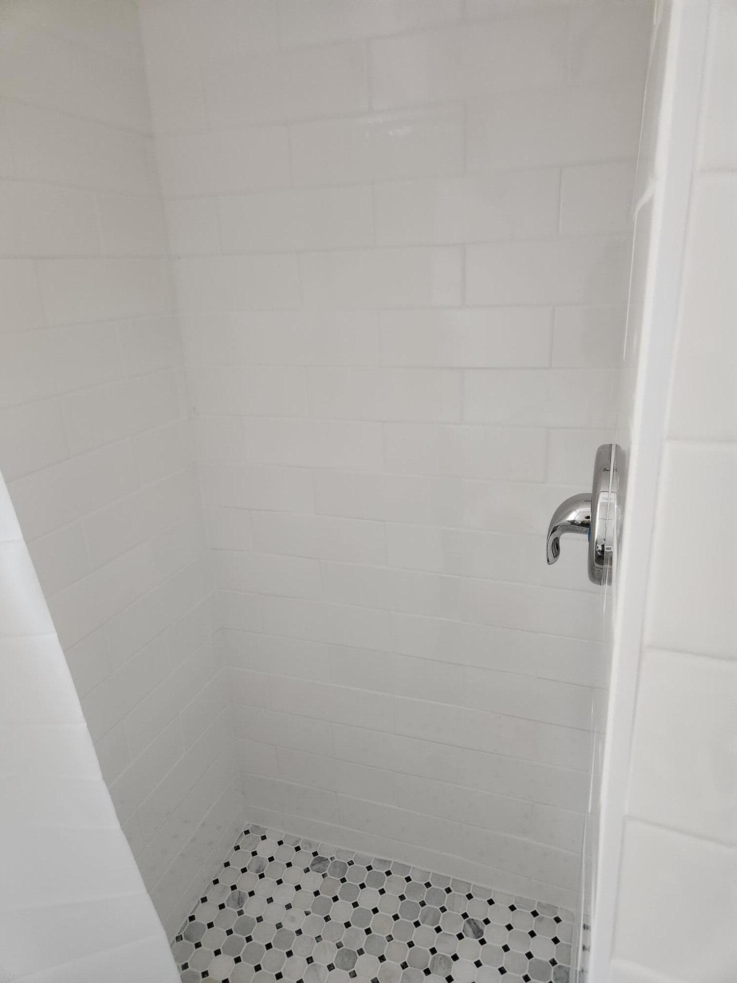 405 2nd Avenue S, Lake Worth Beach, FL 33460 — photo 9 of 14