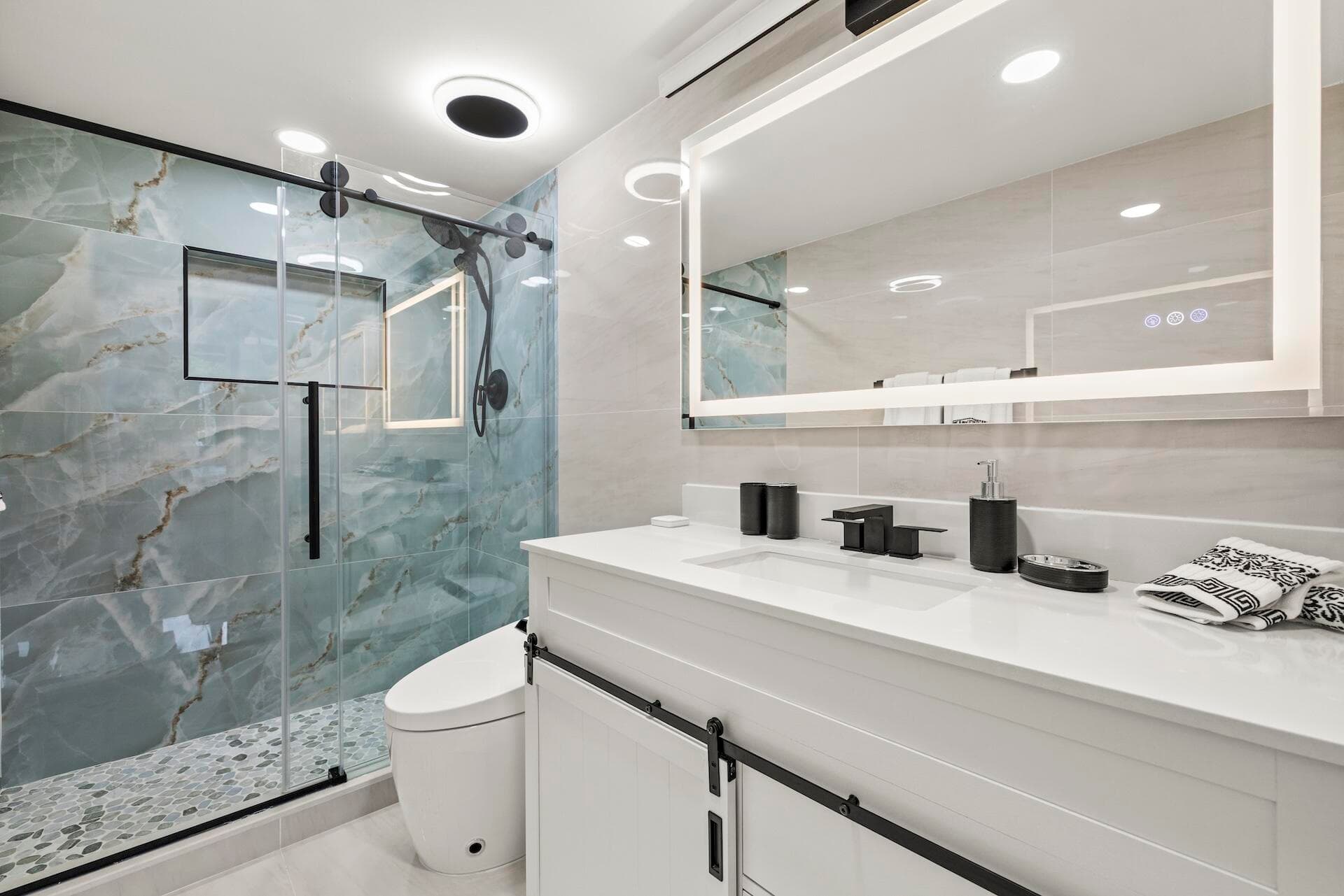 5600 N Flagler Drive 207, West Palm Beach, FL 33407 — photo 10 of 26