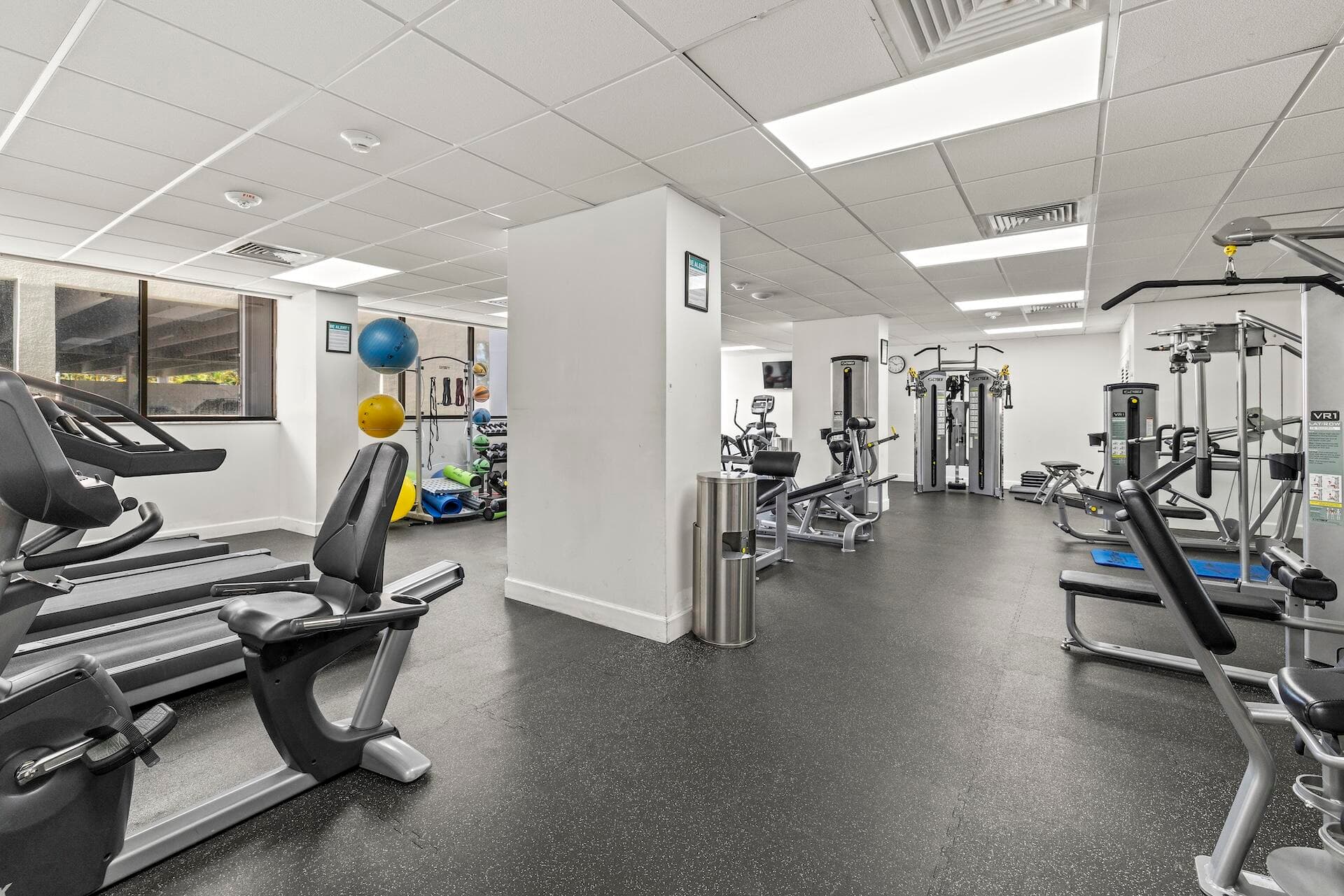 5600 N Flagler Drive 207, West Palm Beach, FL 33407 — photo 17 of 26