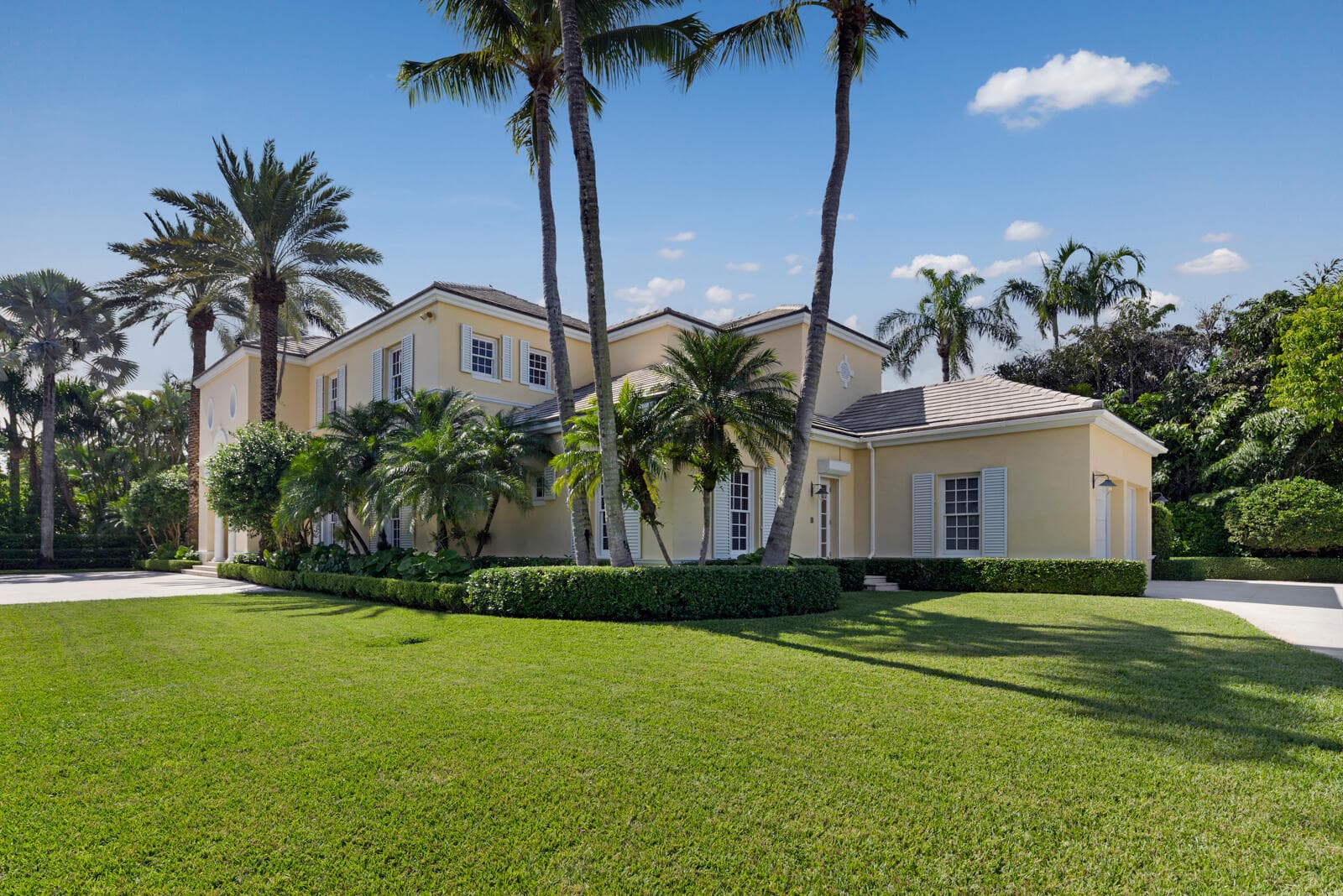 510 N Lake Way, Palm Beach, FL 33480 — photo 23 of 24