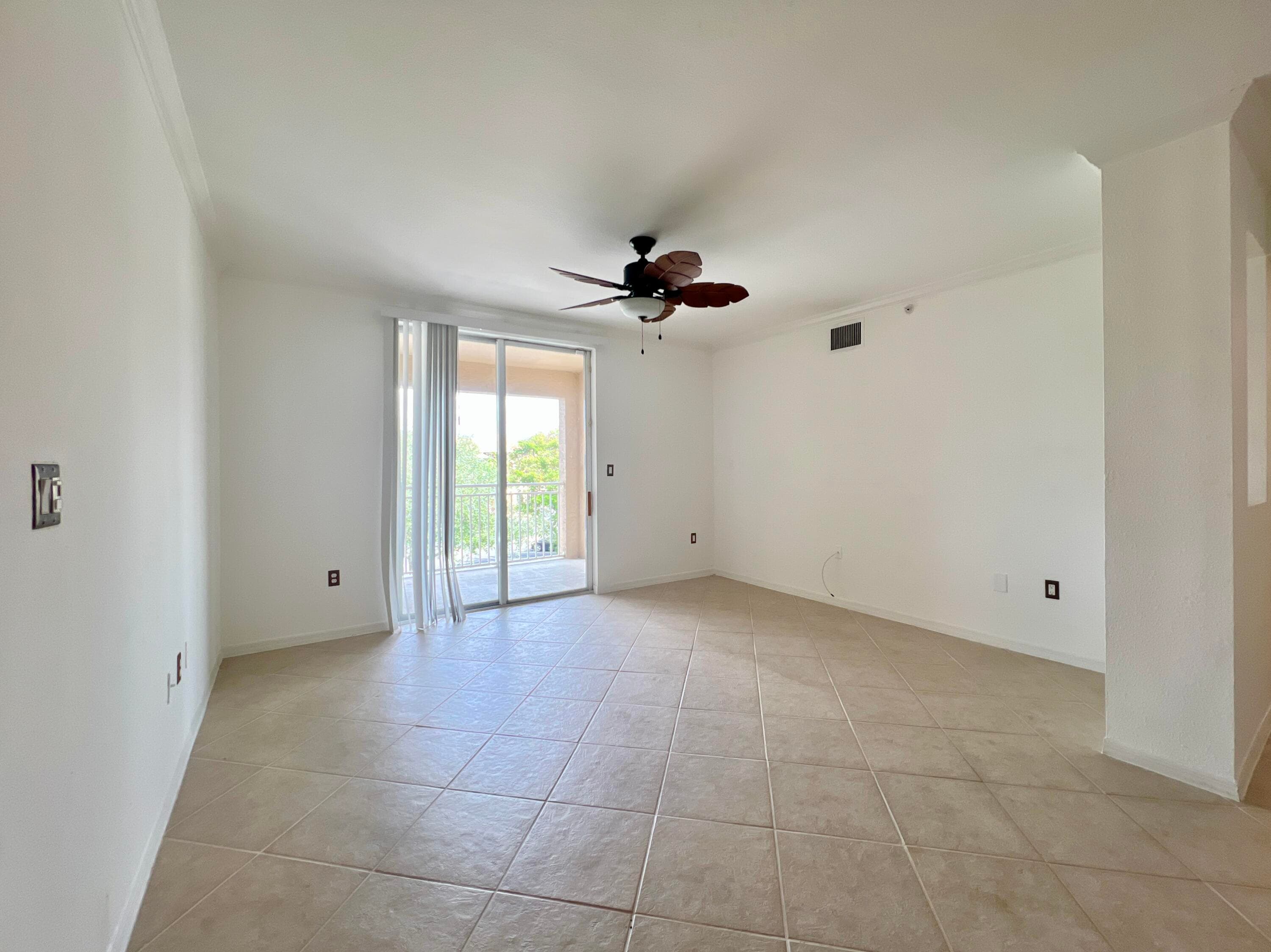 6450 Emerald Dunes Drive 301, West Palm Beach, FL 33411 — photo 5 of 13