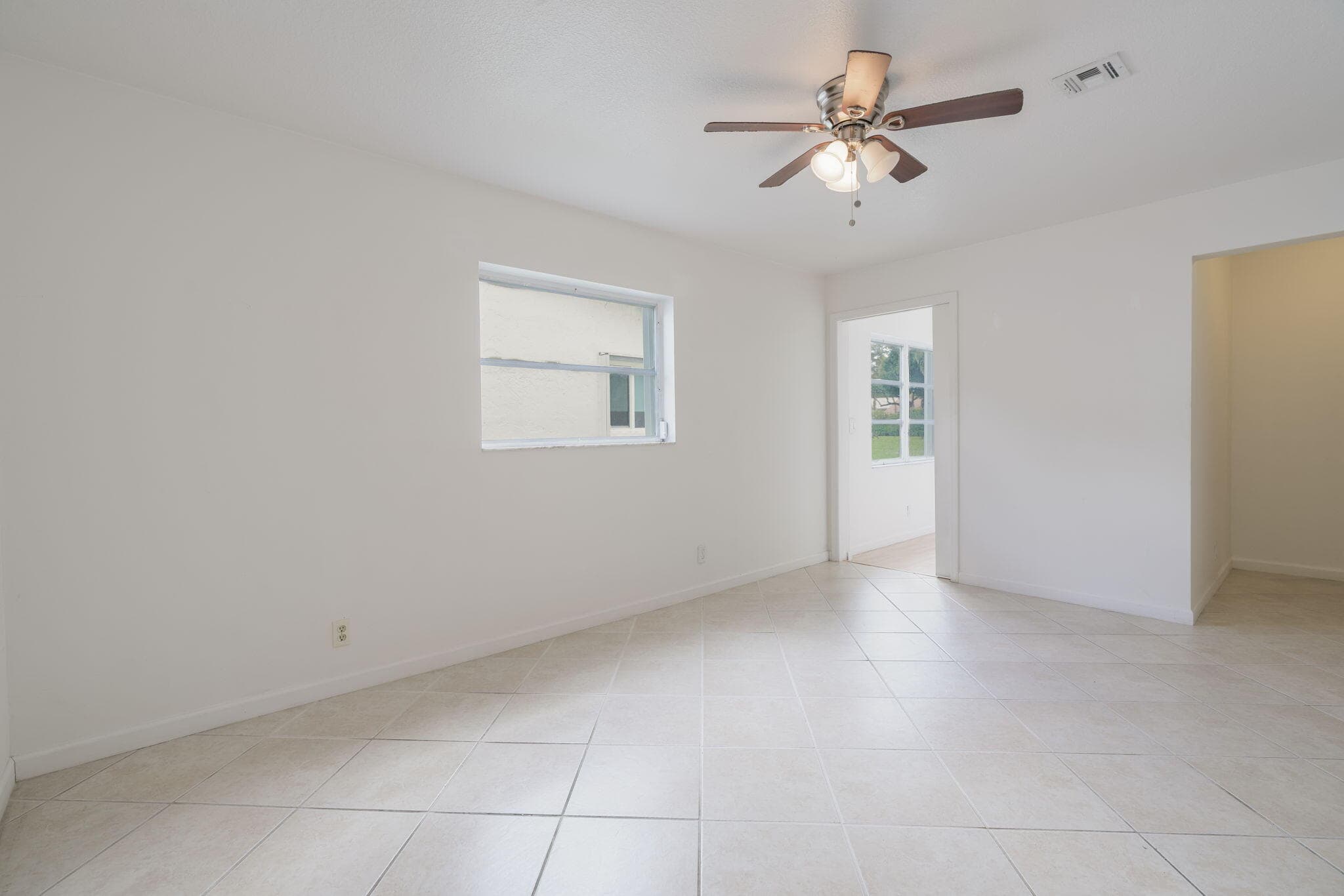 1141 NW 90th Way, Plantation, FL 33322 — photo 18 of 75