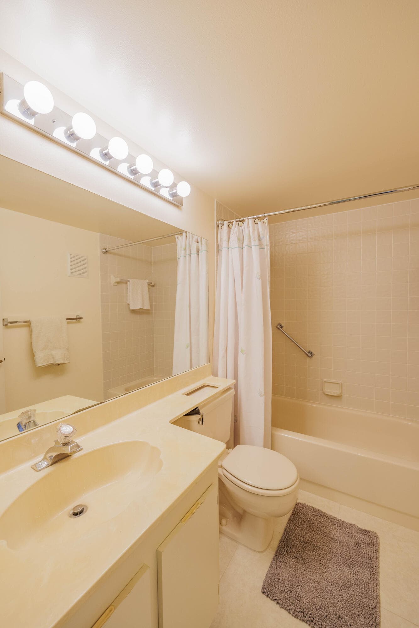 10422 NW 24th Place 408, Sunrise, FL 33322 — photo 39 of 53