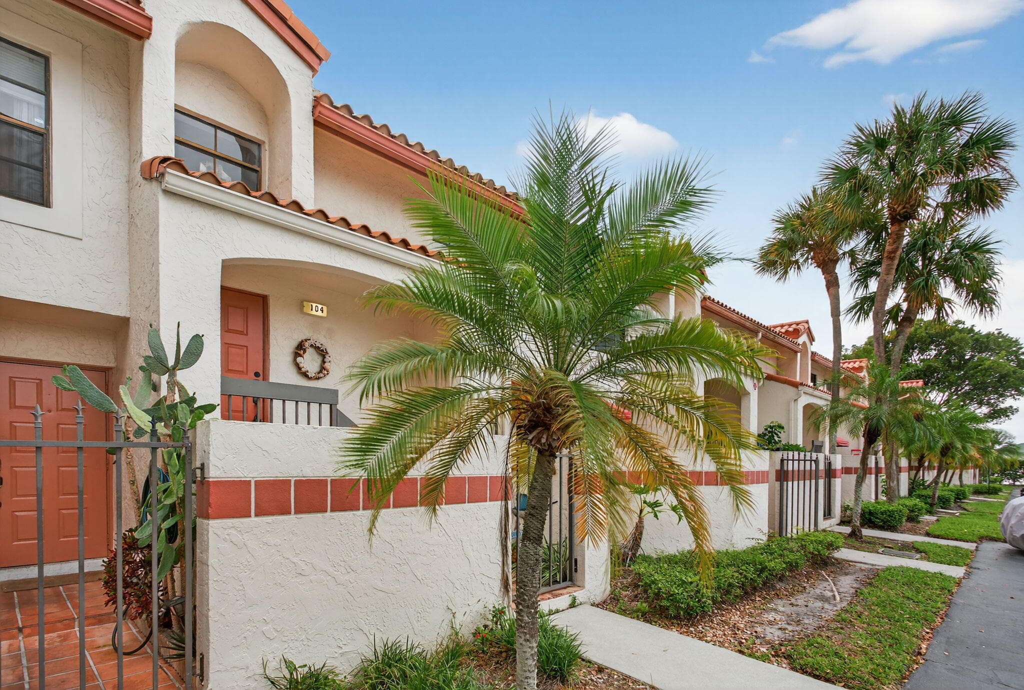 104 Liberty Court, Deerfield Beach, FL 33442 — photo 30 of 43