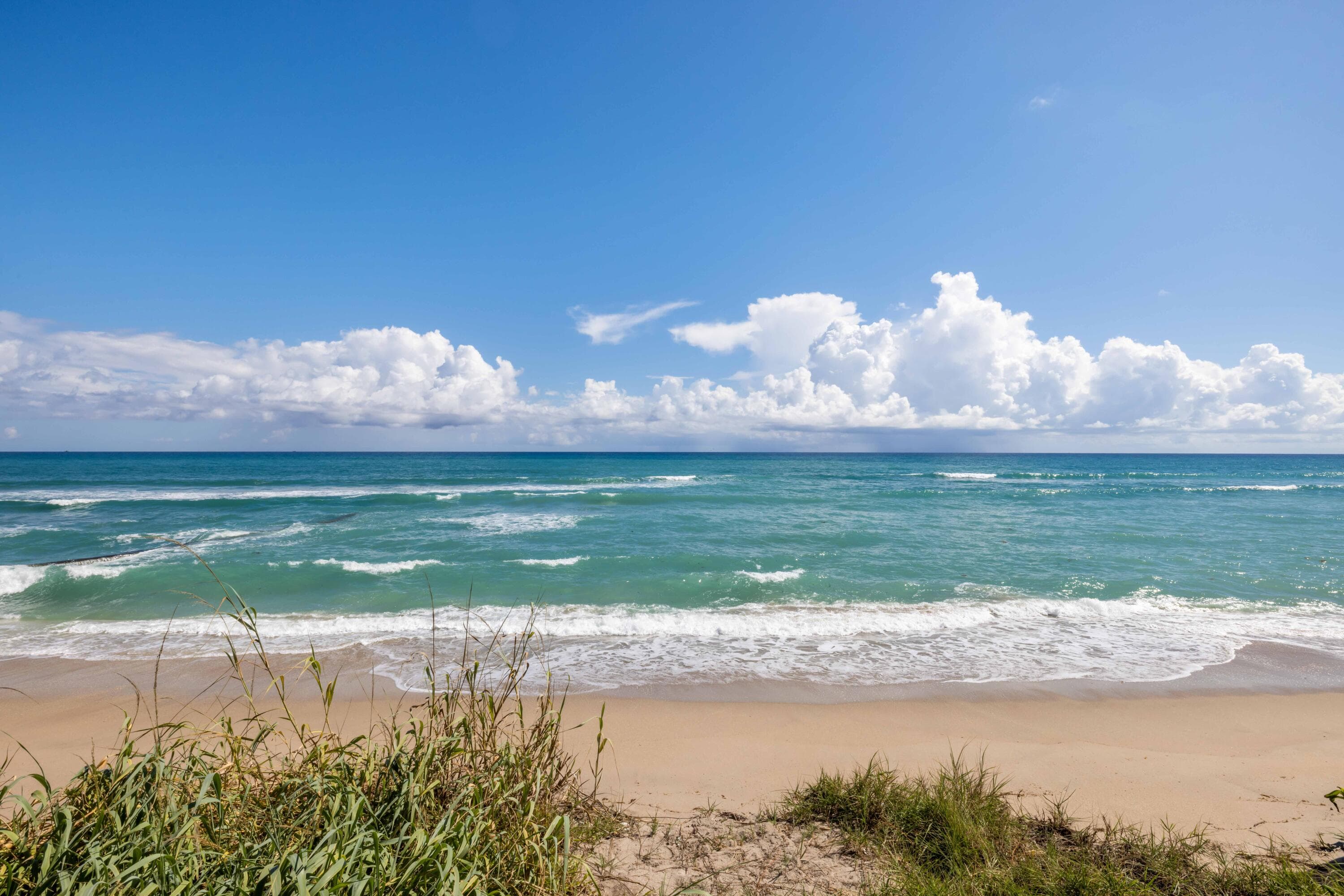 1048 S Ocean Boulevard, Palm Beach, FL 33480 — photo 5 of 17