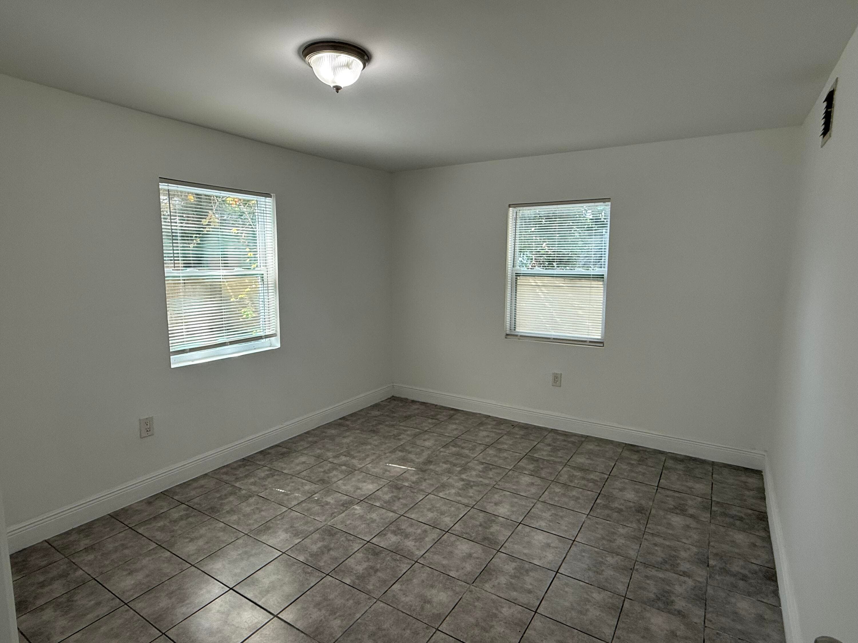 803 3rd Street, West Palm Beach, FL 33401 — photo 12 of 20