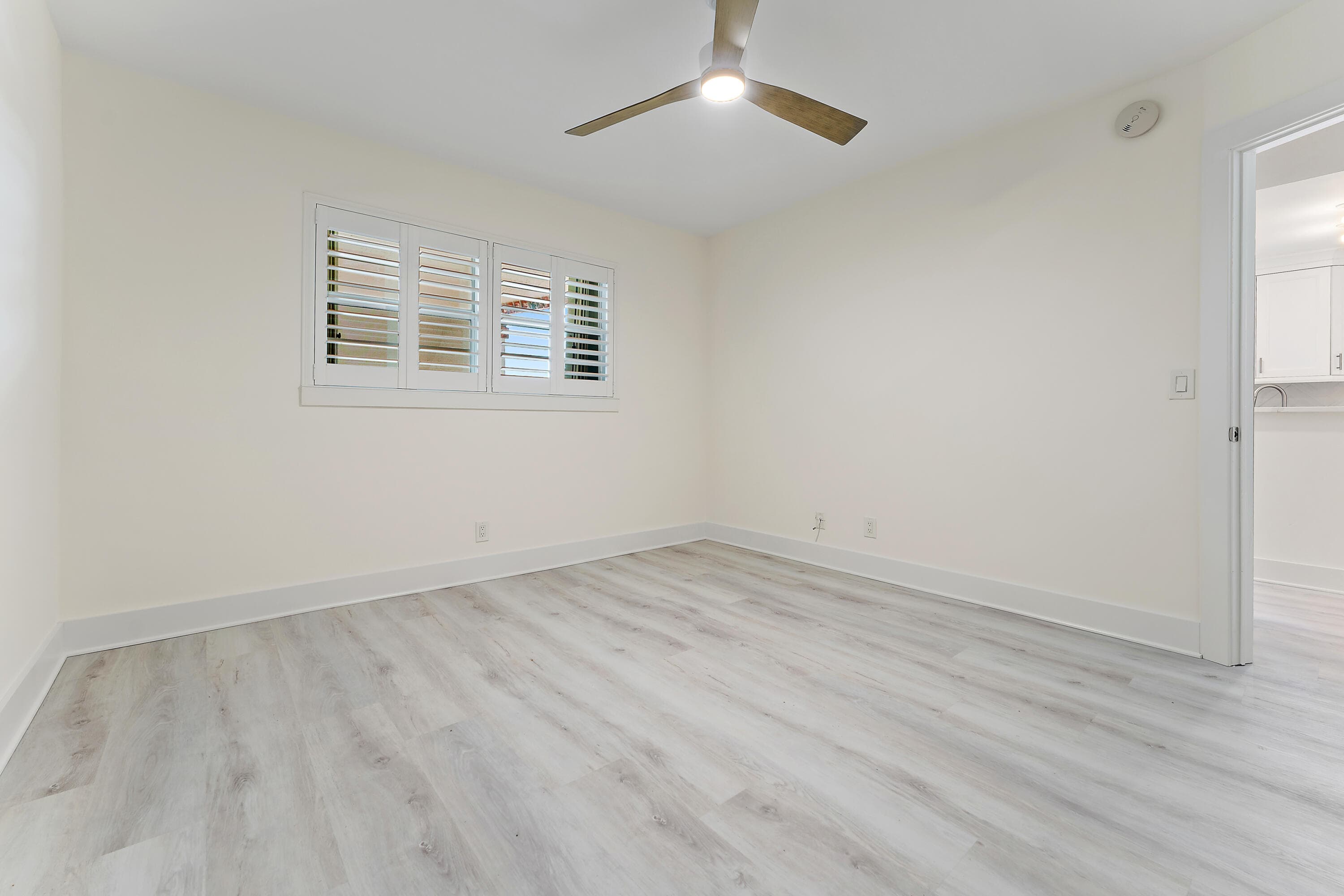 29 Yacht Club Drive 407, North Palm Beach, FL 33408 — photo 30 of 55
