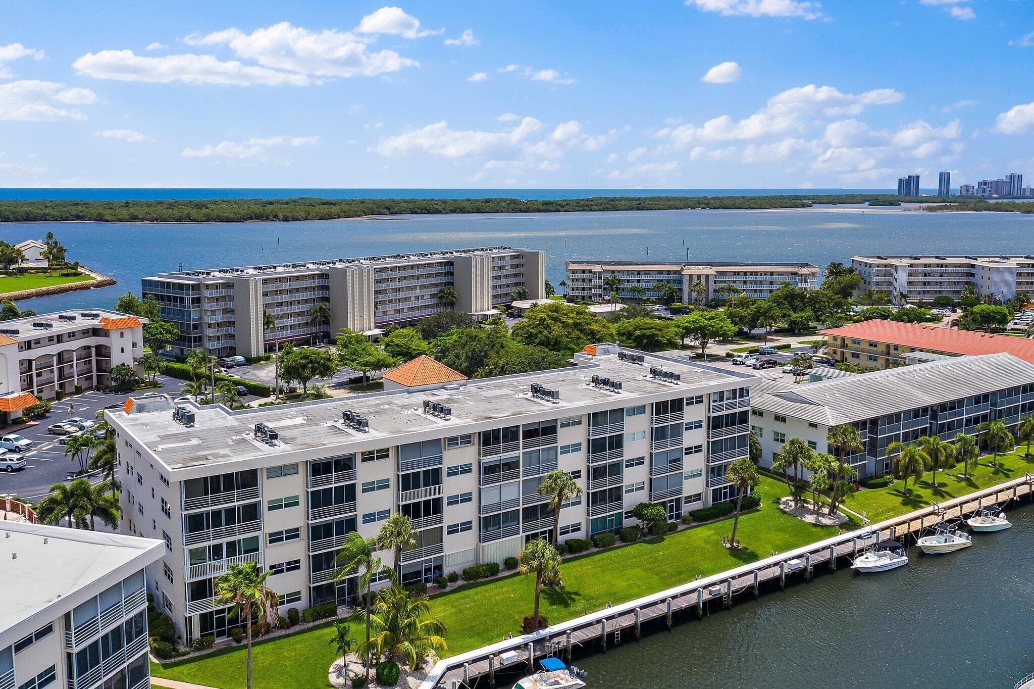 29 Yacht Club Drive 407, North Palm Beach, FL 33408 — photo 43 of 55