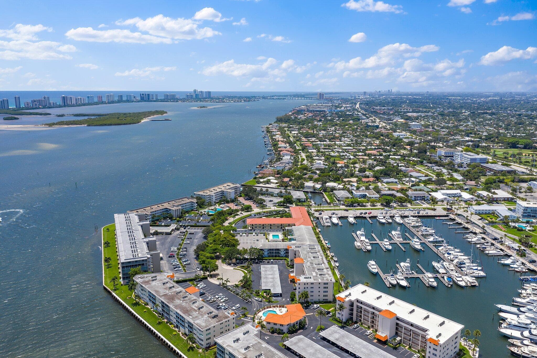 29 Yacht Club Drive 407, North Palm Beach, FL 33408 — photo 46 of 55