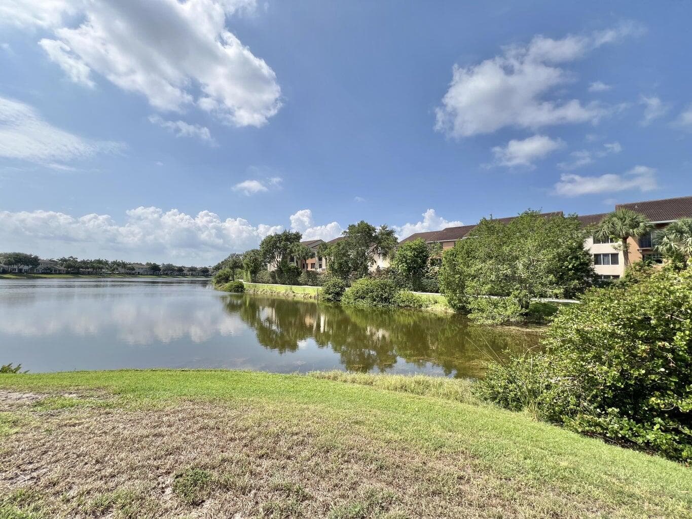 840 Marina Del Ray Lane 2, West Palm Beach, FL 33401 — photo 32 of 42