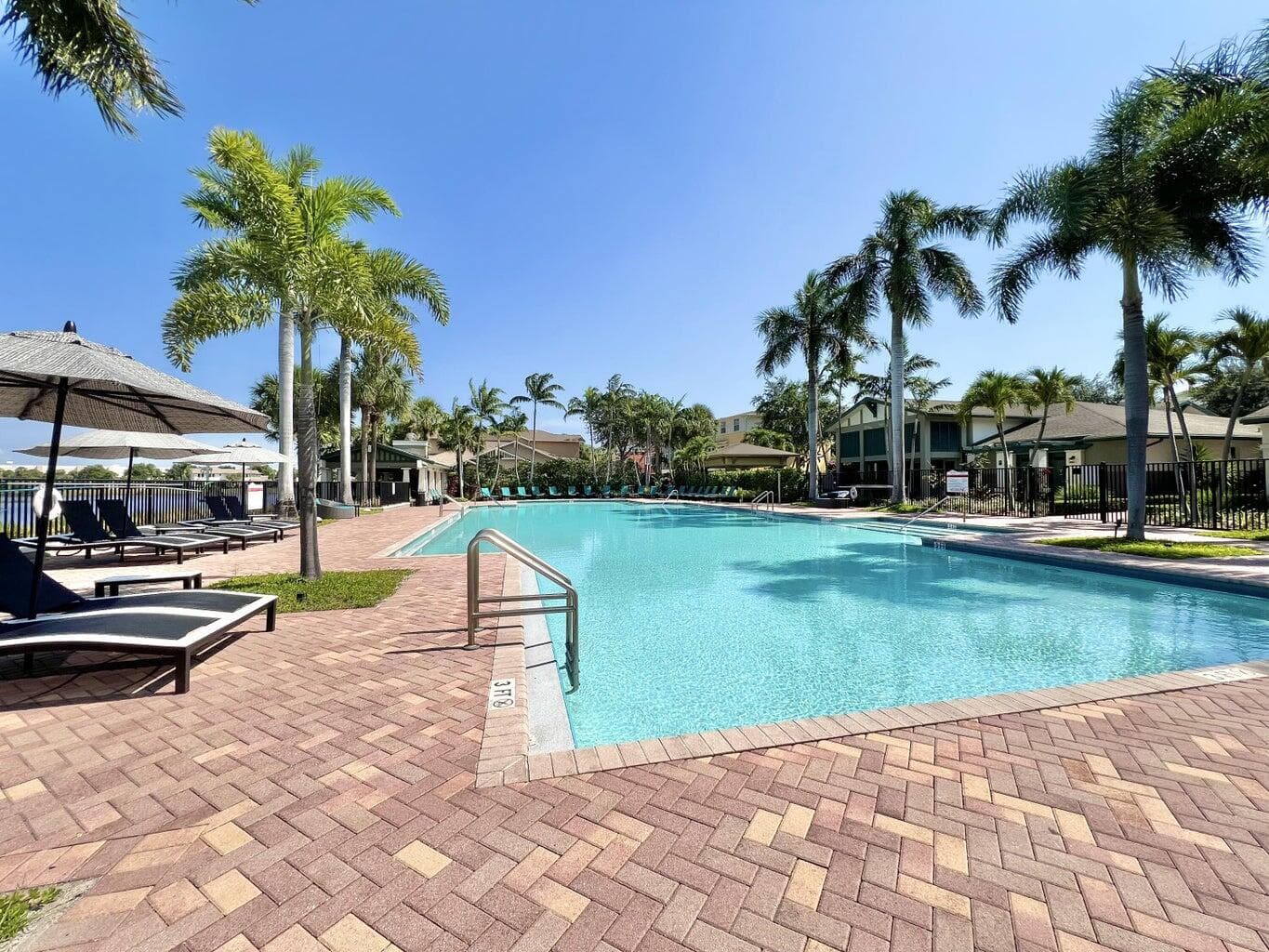 840 Marina Del Ray Lane 2, West Palm Beach, FL 33401 — photo 39 of 42