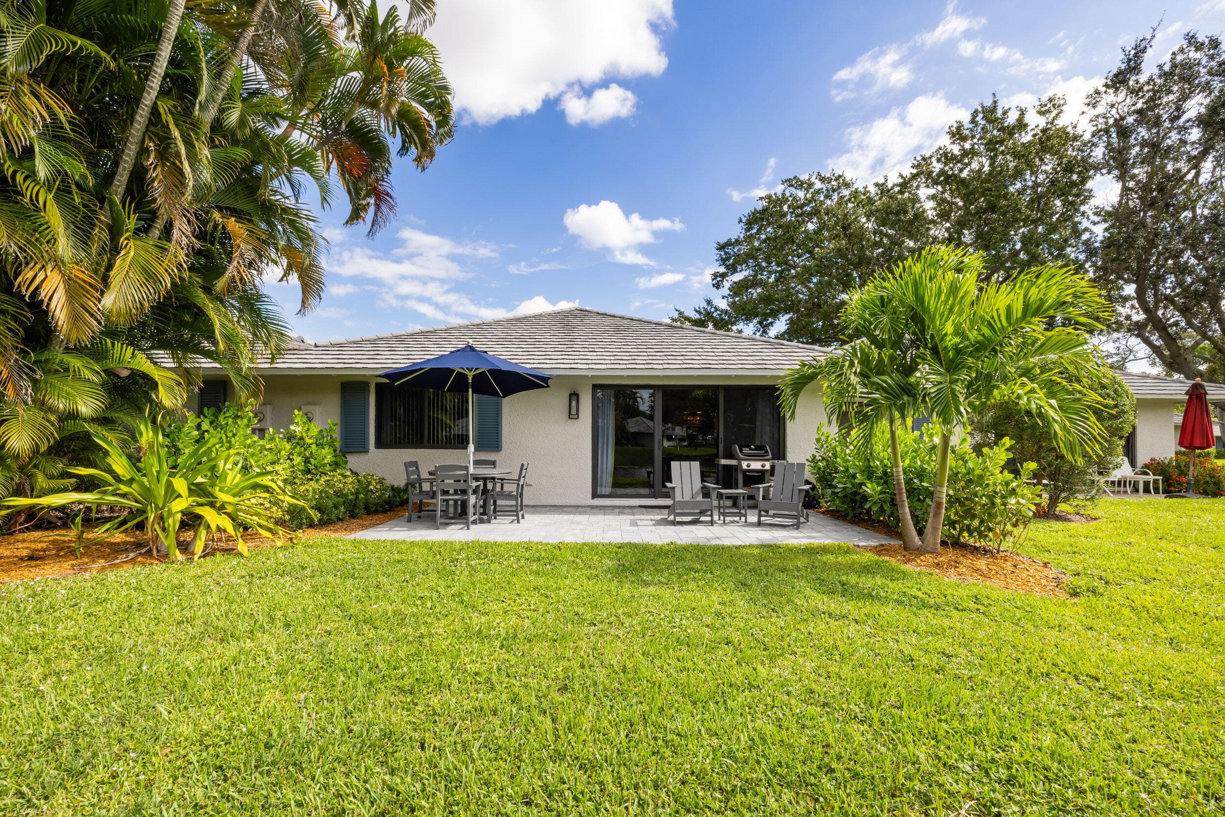 206 Club Drive, Palm Beach Gardens, FL 33418 — photo 19 of 29
