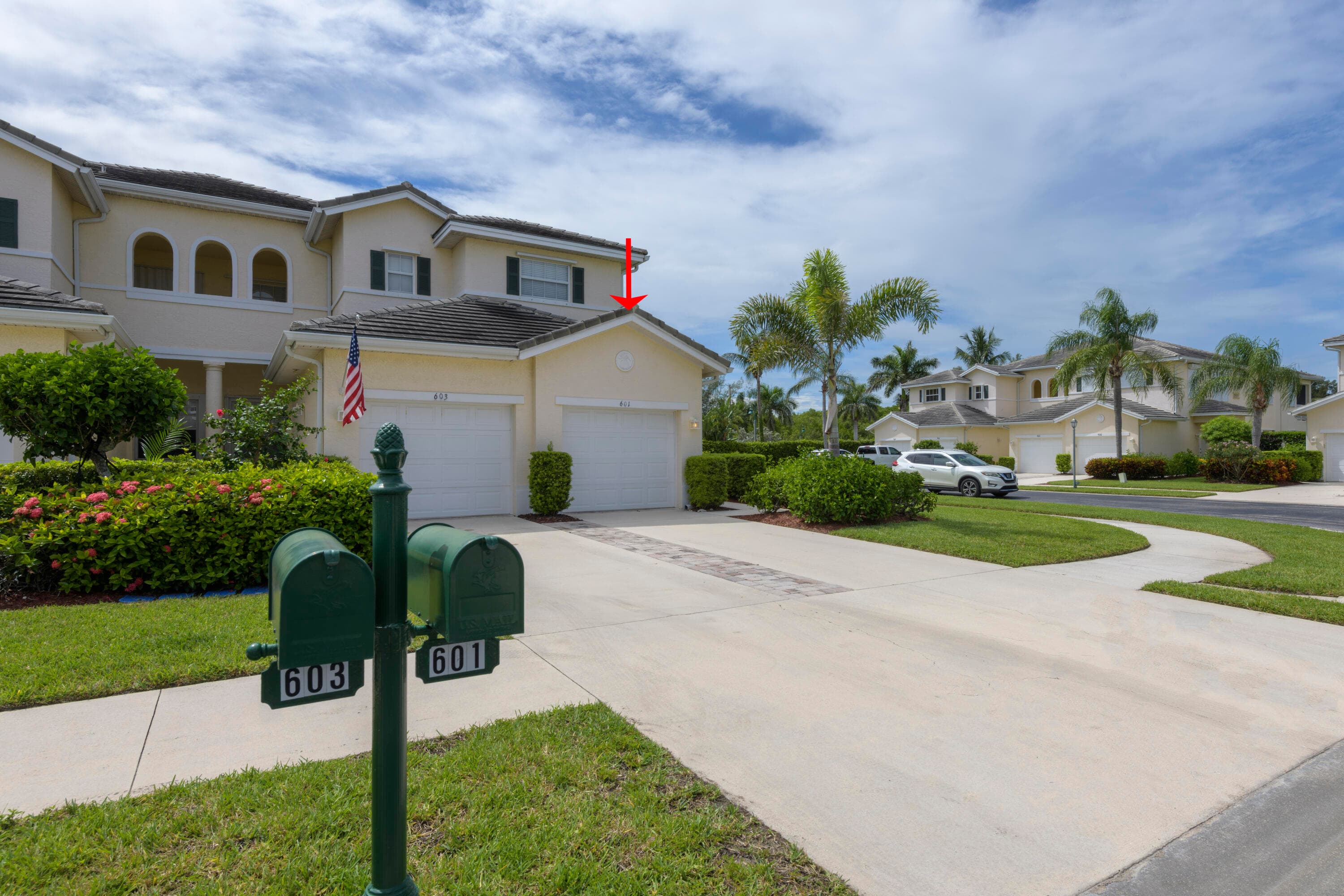 601 Southstar Drive, Fort Pierce, FL 34949 — photo 4 of 49