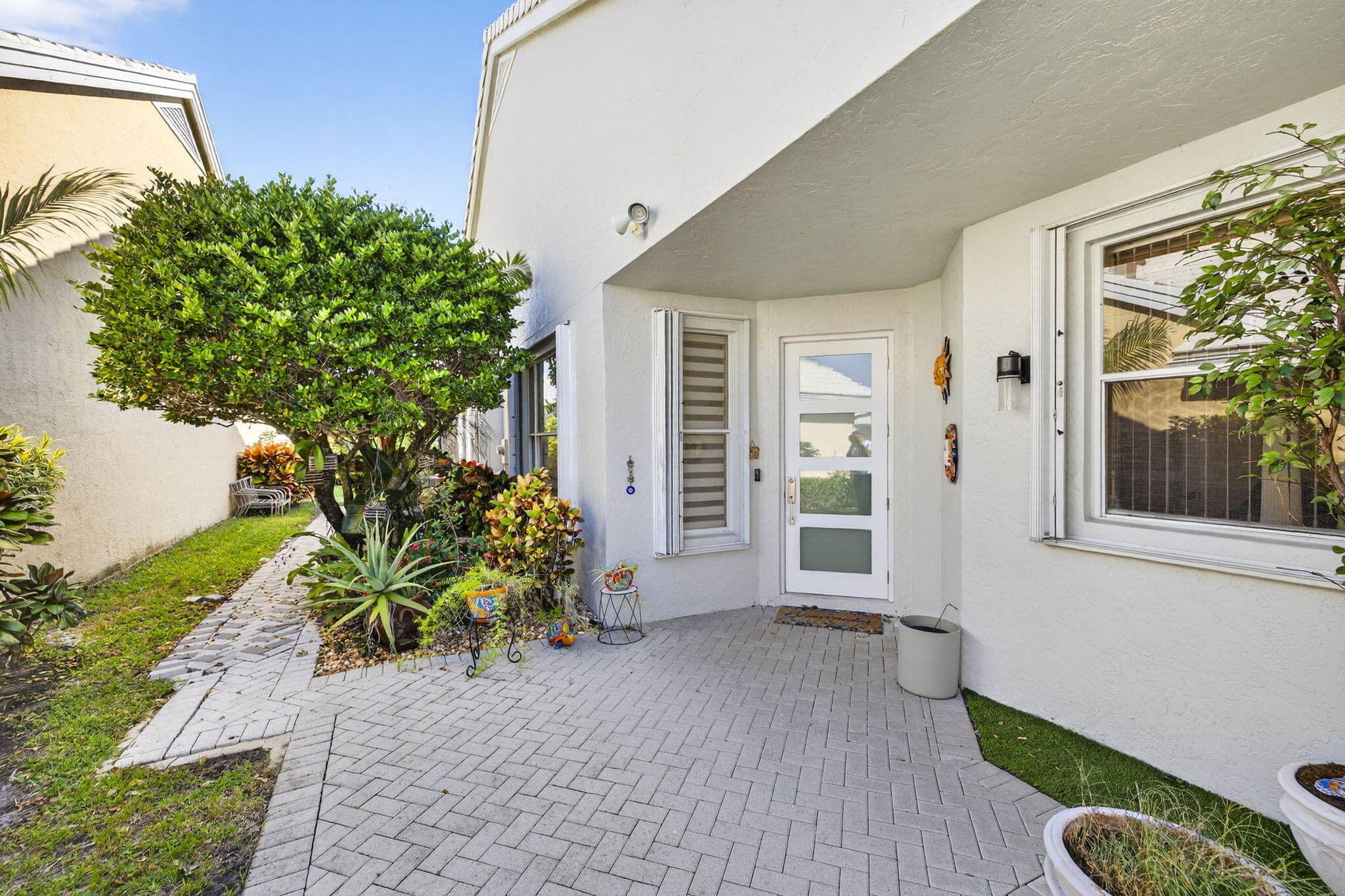 8337 Horseshoe Bay Road, Boynton Beach, FL 33472 — photo 3 of 55