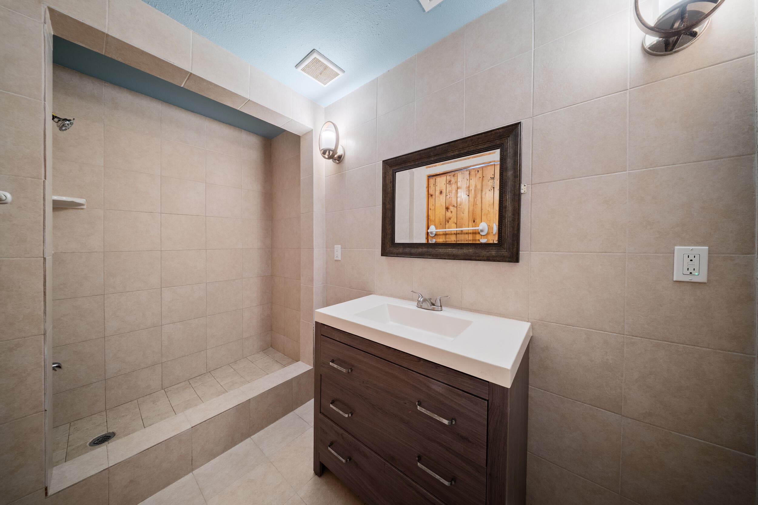 250 NW 98th Street, Okeechobee, FL 34972 — photo 18 of 39