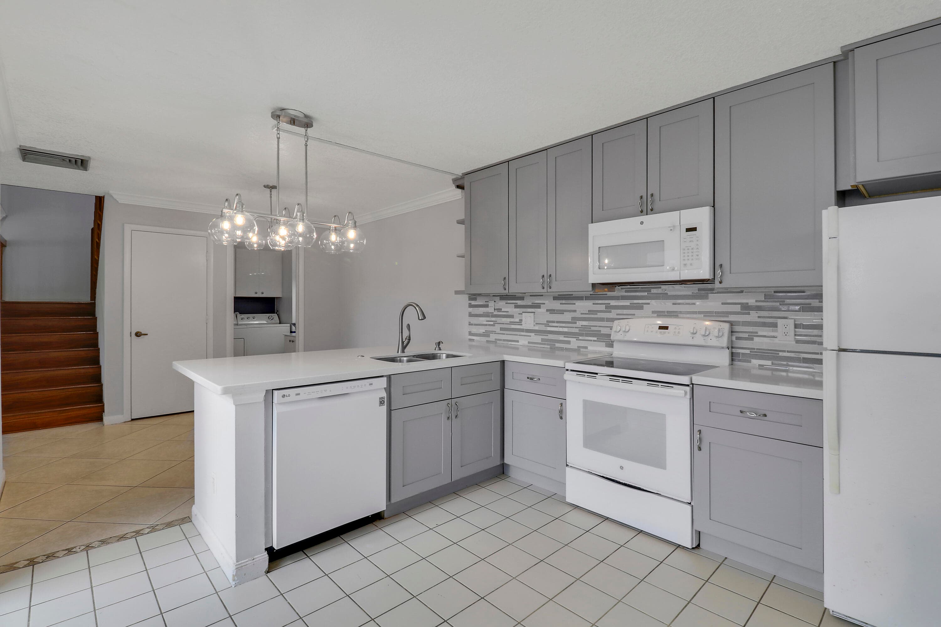1903 Stratford Way, West Palm Beach, FL 33409 — photo 20 of 44