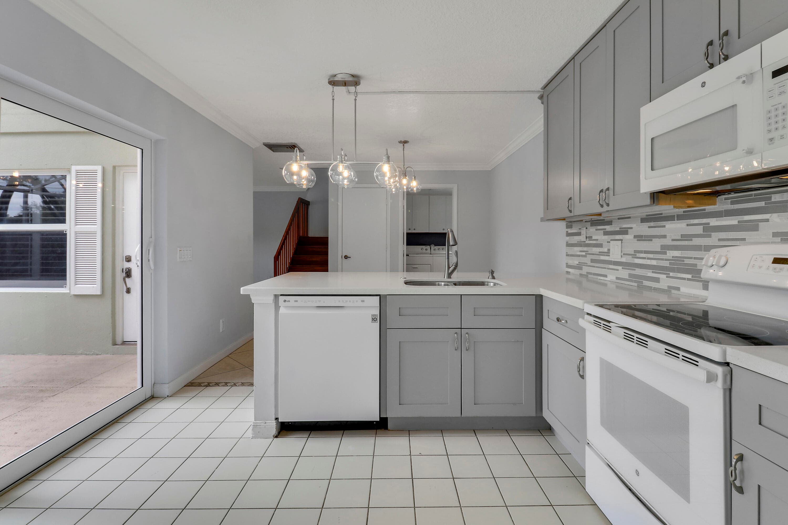 1903 Stratford Way, West Palm Beach, FL 33409 — photo 22 of 44