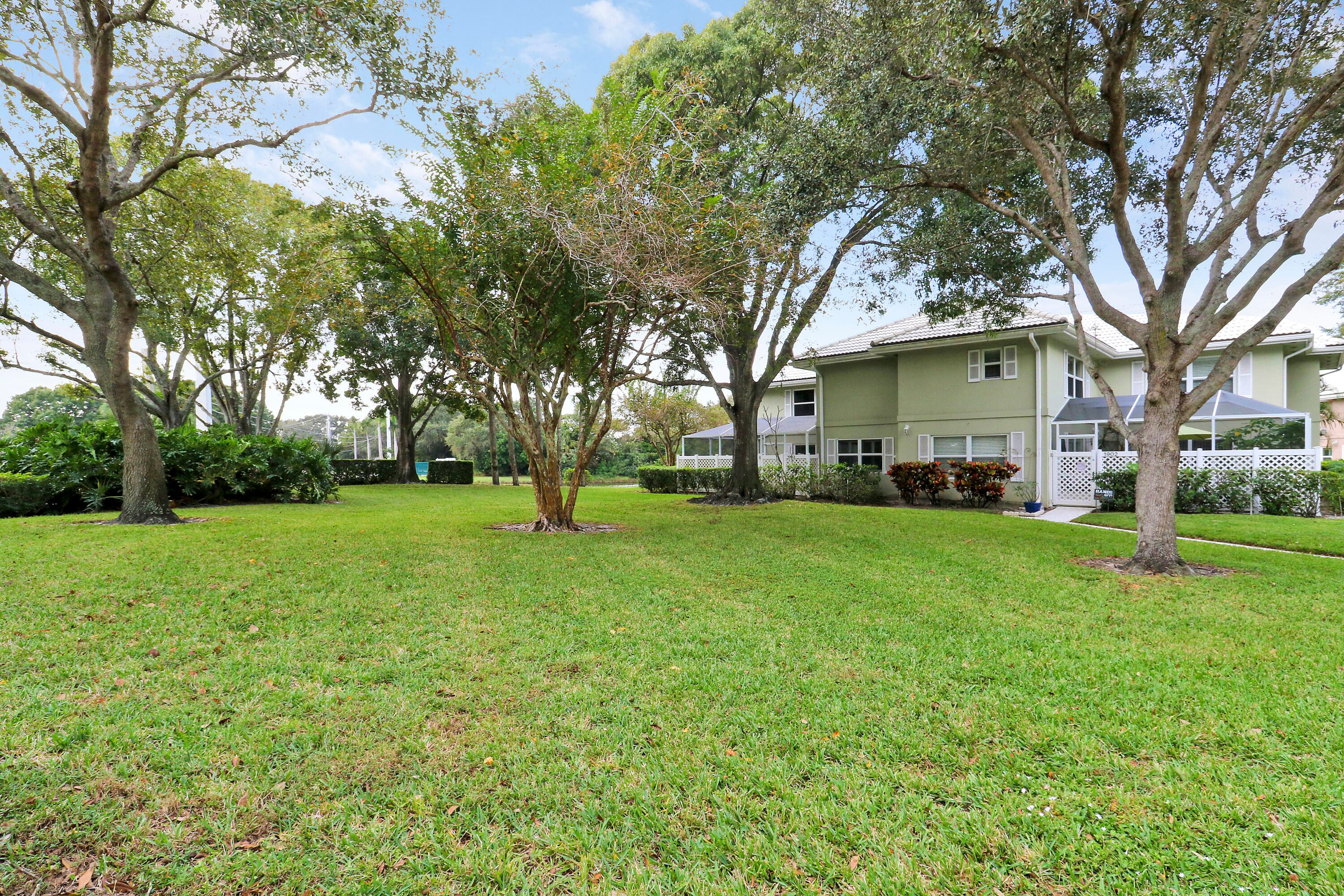 1903 Stratford Way, West Palm Beach, FL 33409 — photo 43 of 44