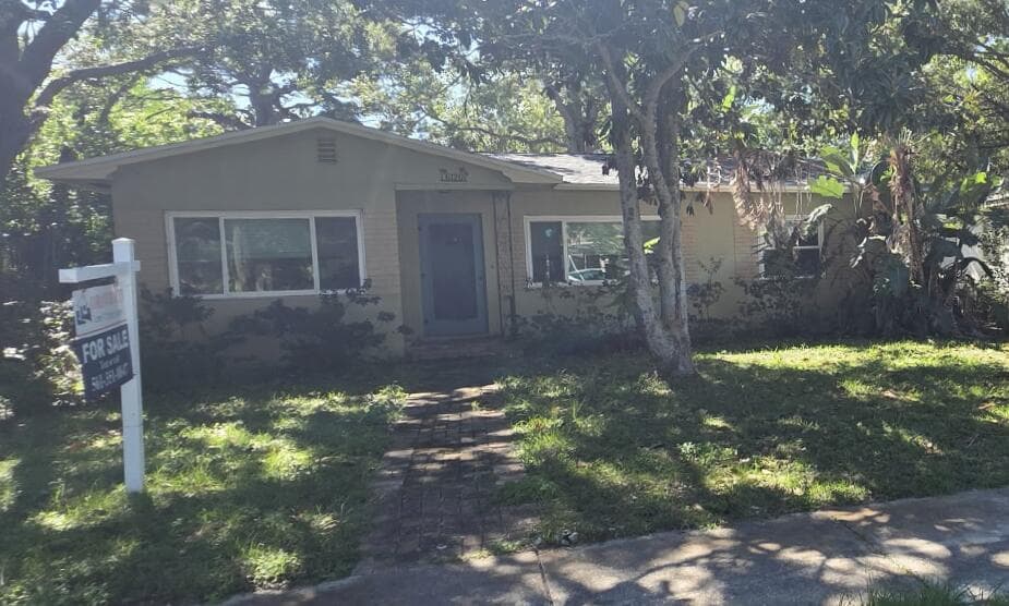 6120 9th Avenue S, Gulfport, FL 33707 — photo 2 of 13
