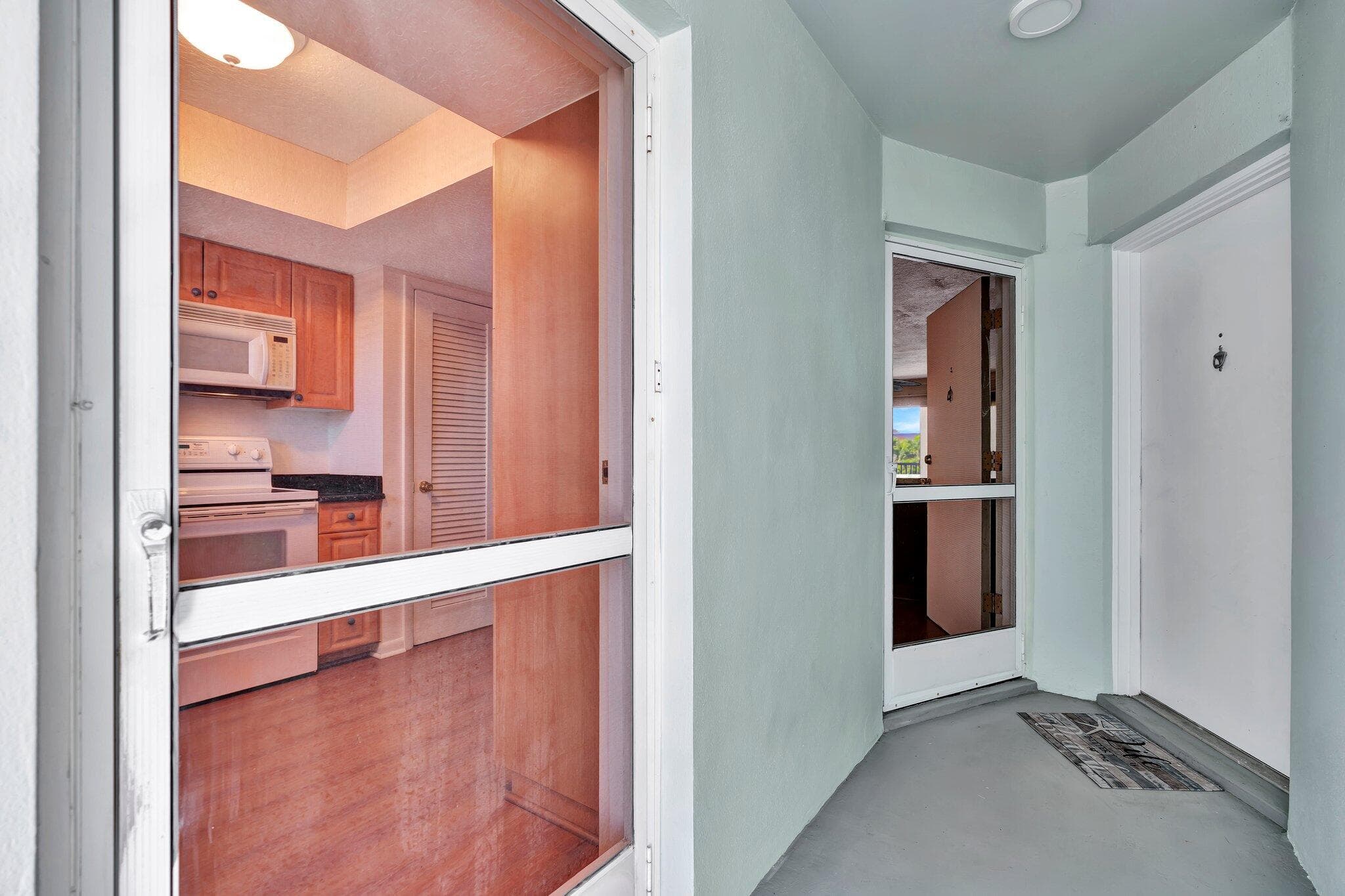 121 Wettaw Lane 211, North Palm Beach, FL 33408 — photo 4 of 55