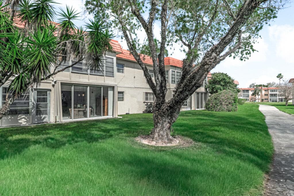 33 Abbey Lane 103, Delray Beach, FL 33446 — photo 33 of 41