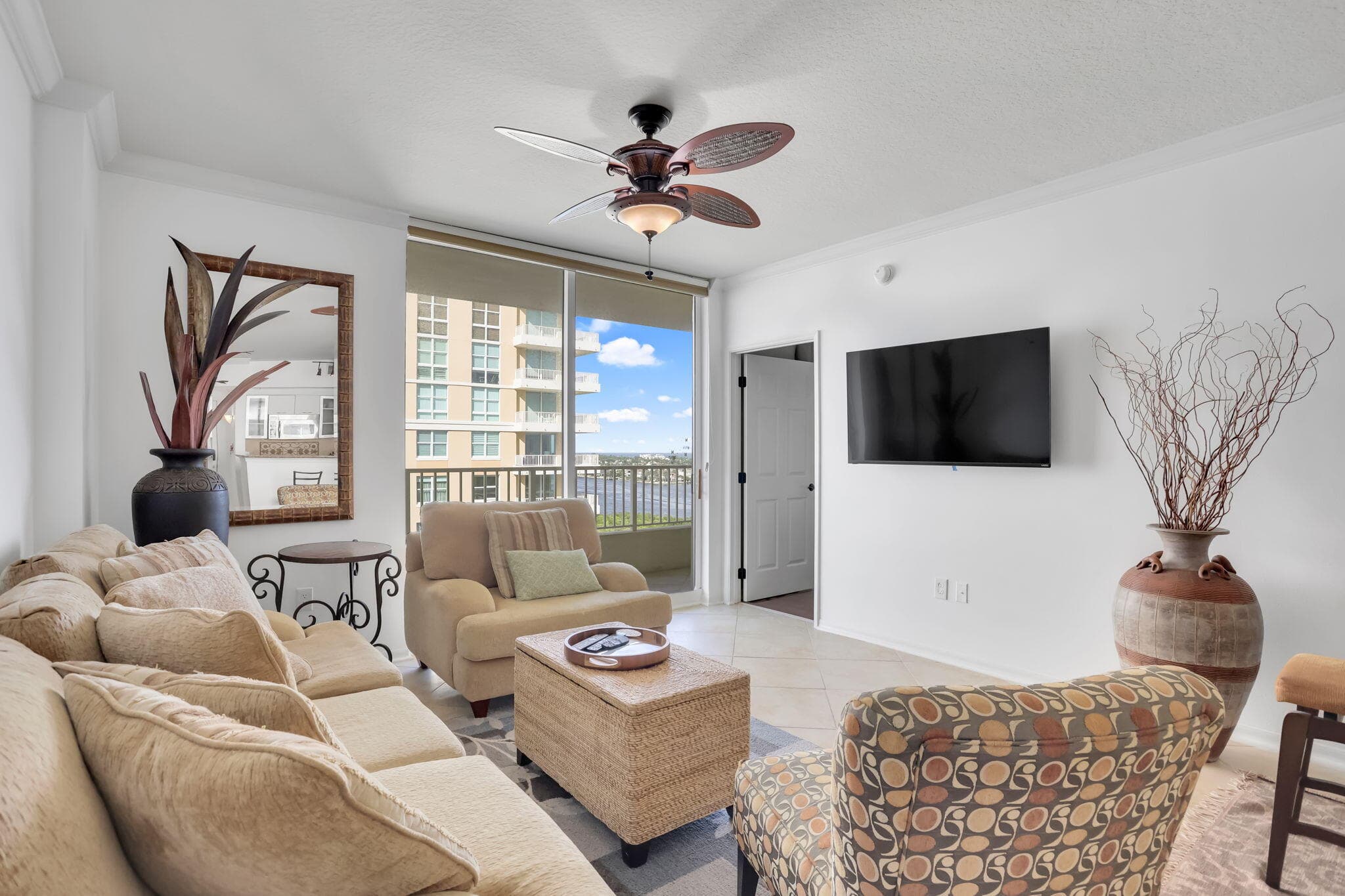 625 Casa Loma Boulevard 1103, Boynton Beach, FL 33435 — photo 2 of 39