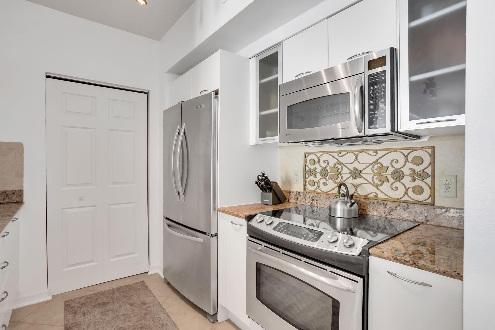 625 Casa Loma Boulevard 1103, Boynton Beach, FL 33435 — photo 9 of 39