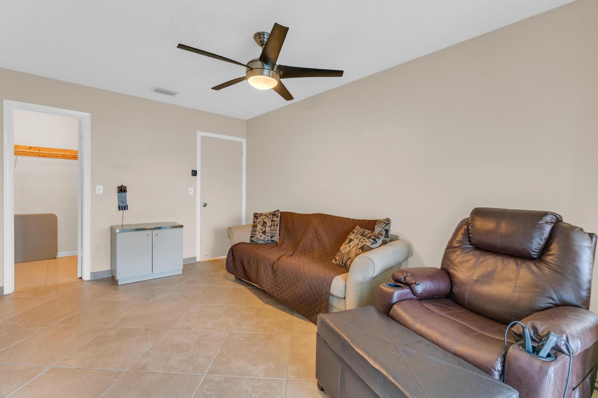 5755 Doris Court, Delray Beach, FL 33484 — photo 11 of 25