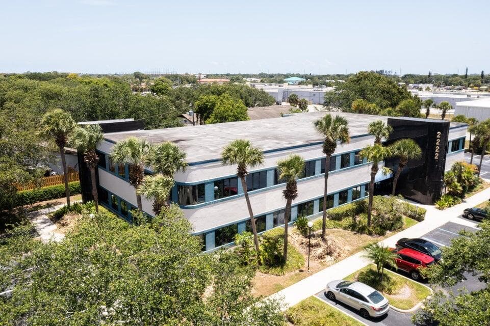 2222 Colonial Road 200, Fort Pierce, FL 34950 — photo 14 of 38