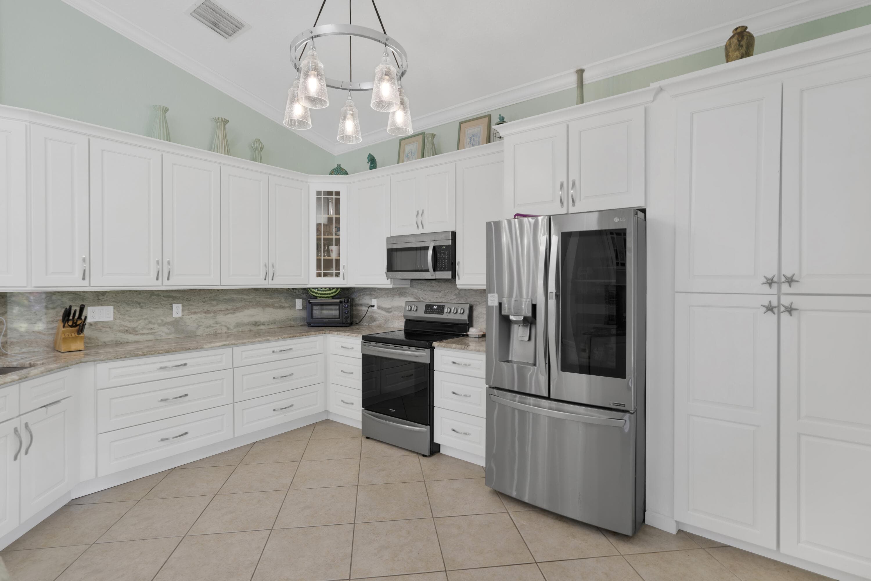 5411 Place Lake Drive, Fort Pierce, FL 34951 — photo 11 of 65