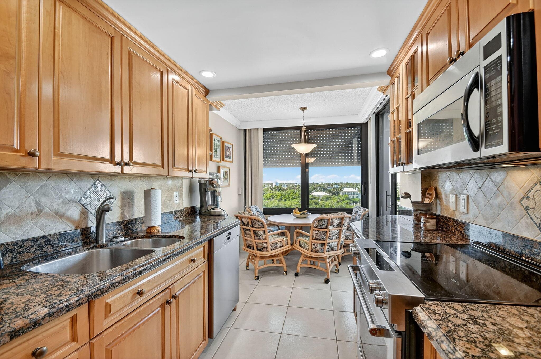3589 S Ocean Boulevard 608, South Palm Beach, FL 33480 — photo 30 of 66