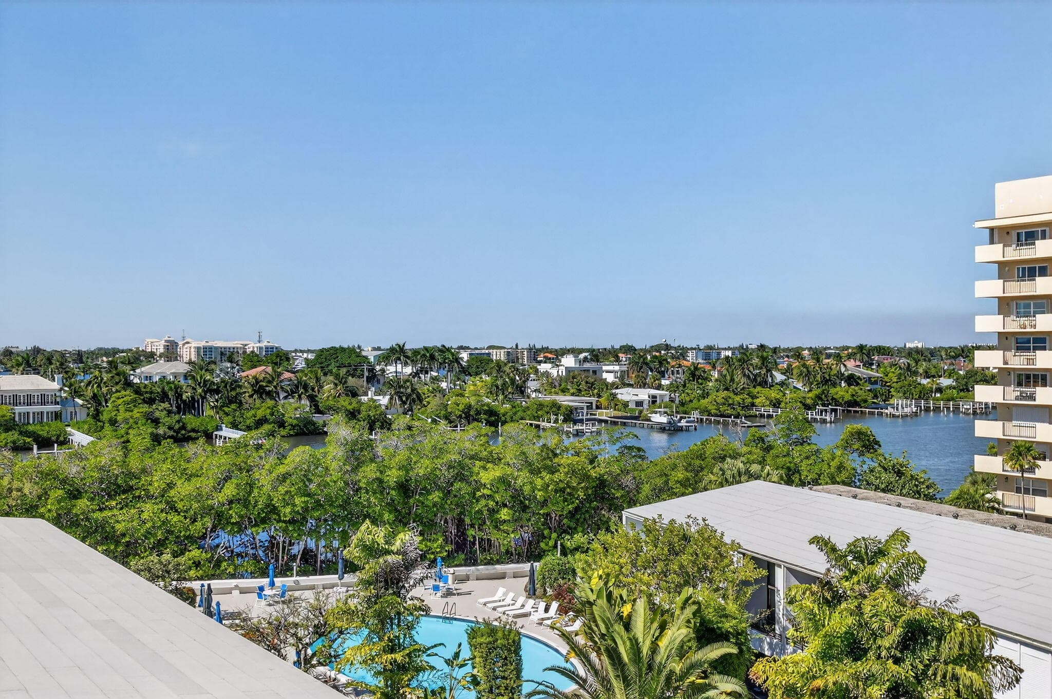 3589 S Ocean Boulevard 608, South Palm Beach, FL 33480 — photo 37 of 66