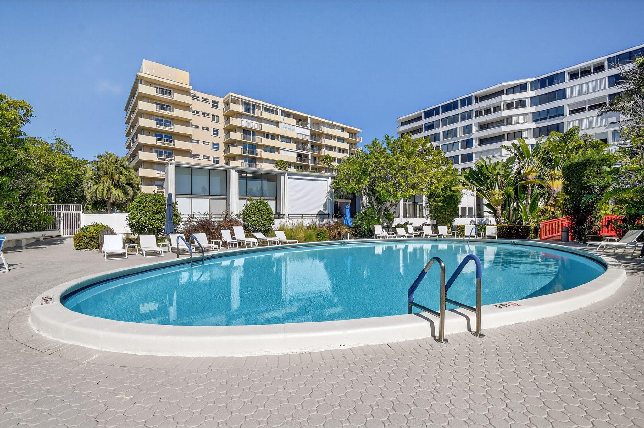 3589 S Ocean Boulevard 608, South Palm Beach, FL 33480 — photo 46 of 66
