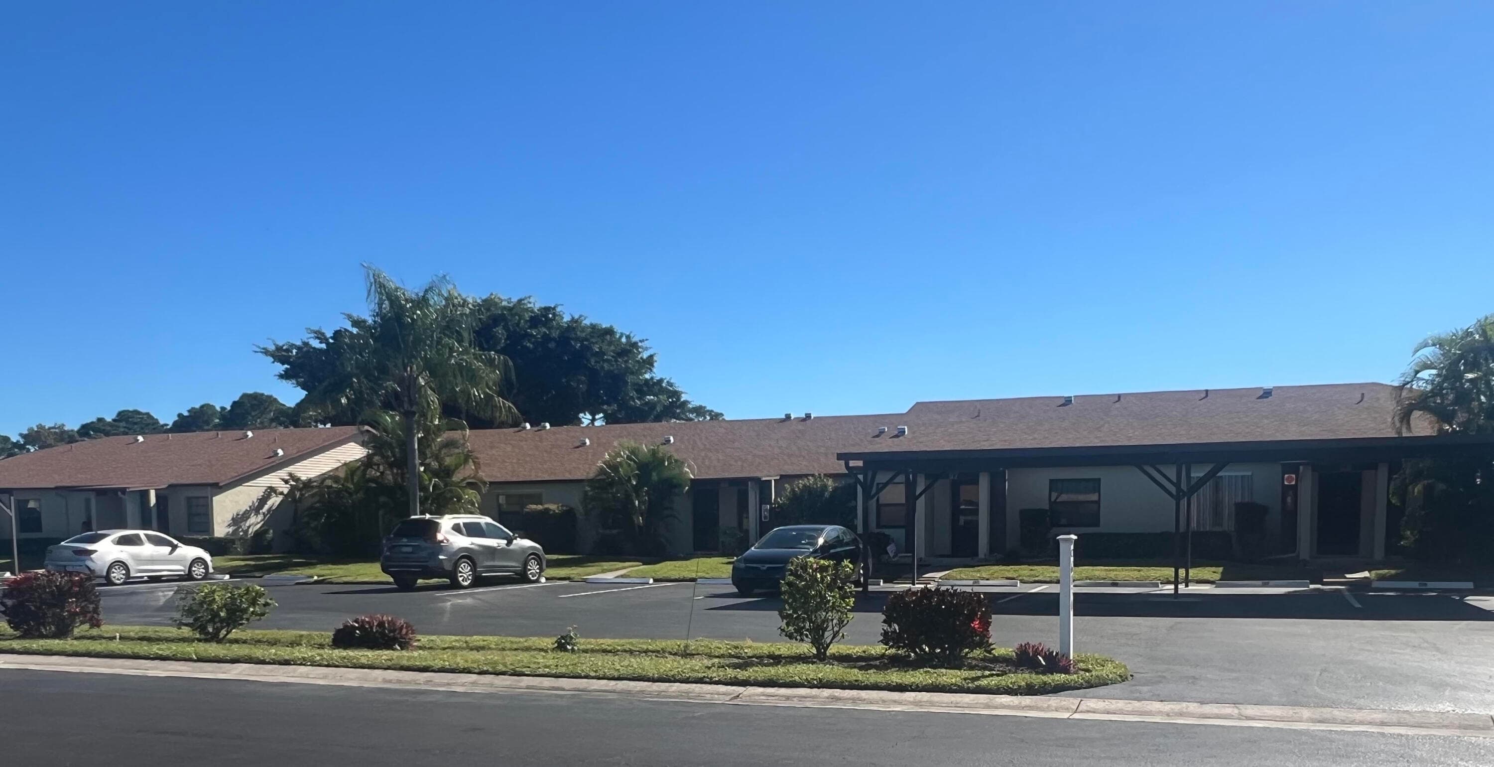 6030 Indrio Road 5, Fort Pierce, FL 34951 — photo 2 of 22