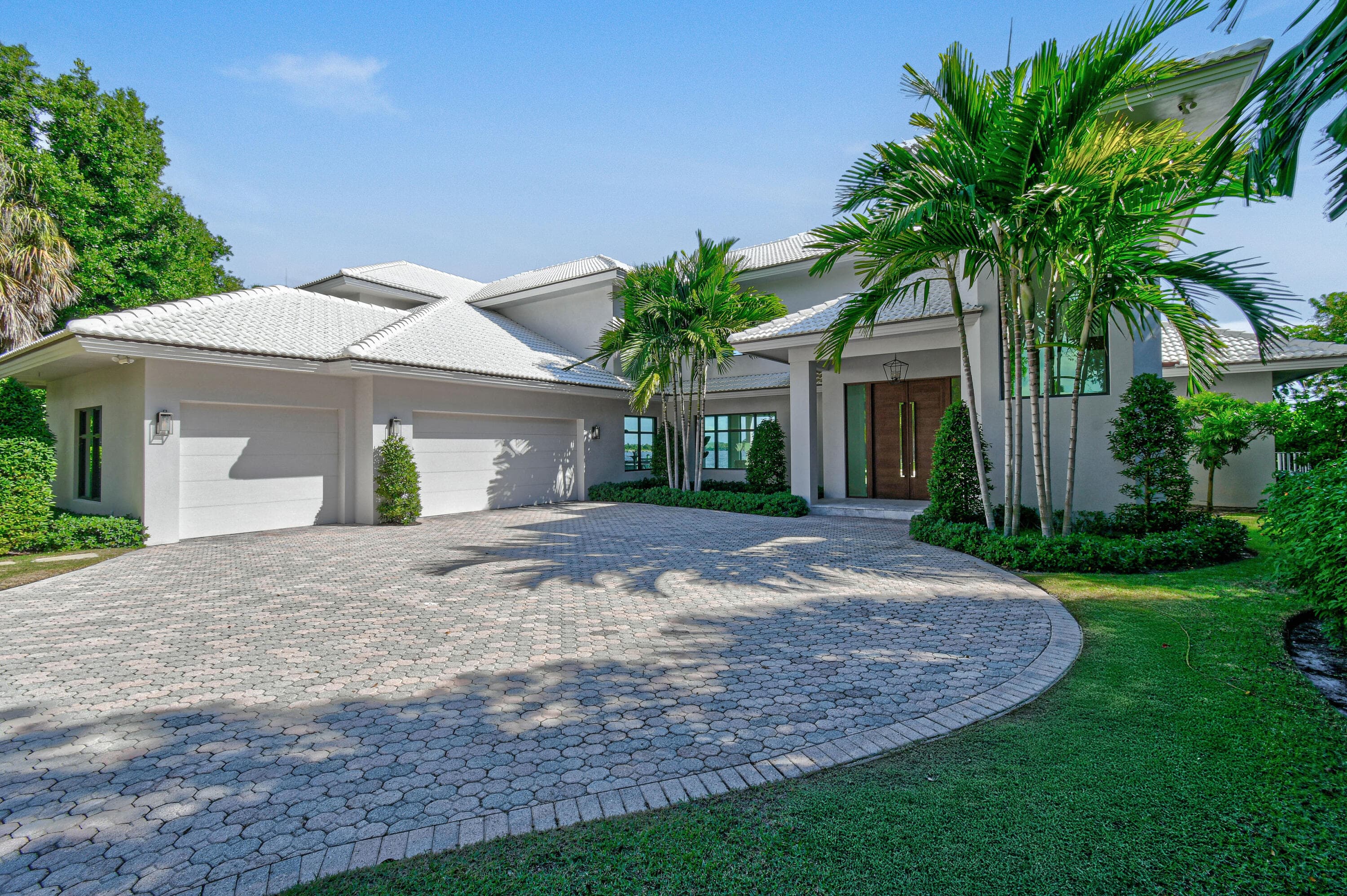 101 Bowsprit Drive, North Palm Beach, FL 33408 — photo 4 of 63