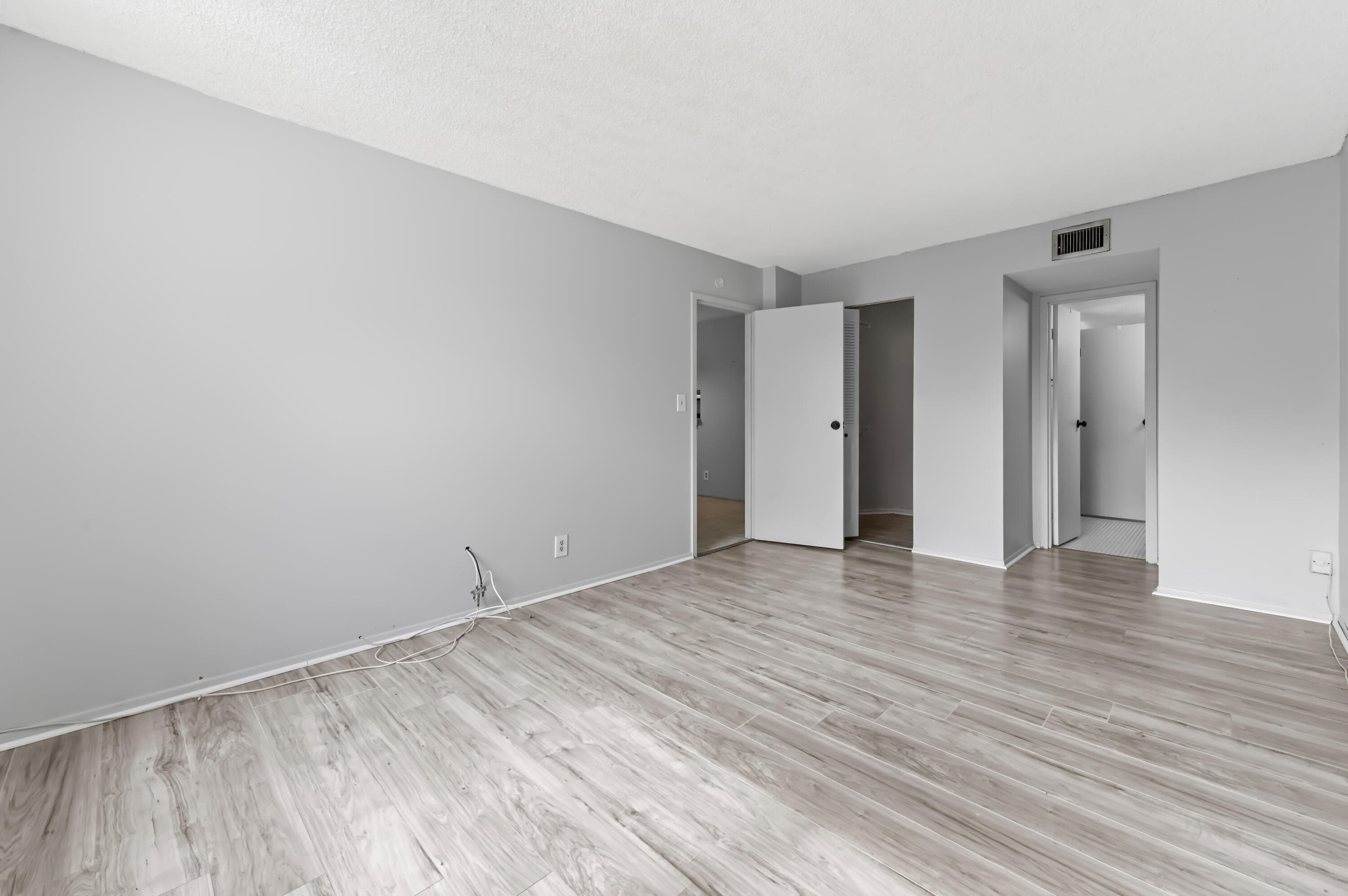 2650 NW 49th Avenue 422, Lauderdale Lakes, FL 33313 — photo 10 of 23