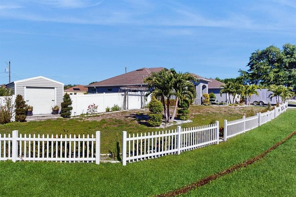 2398 SE Rich Street, Port St. Lucie, FL 34984 — photo 3 of 37