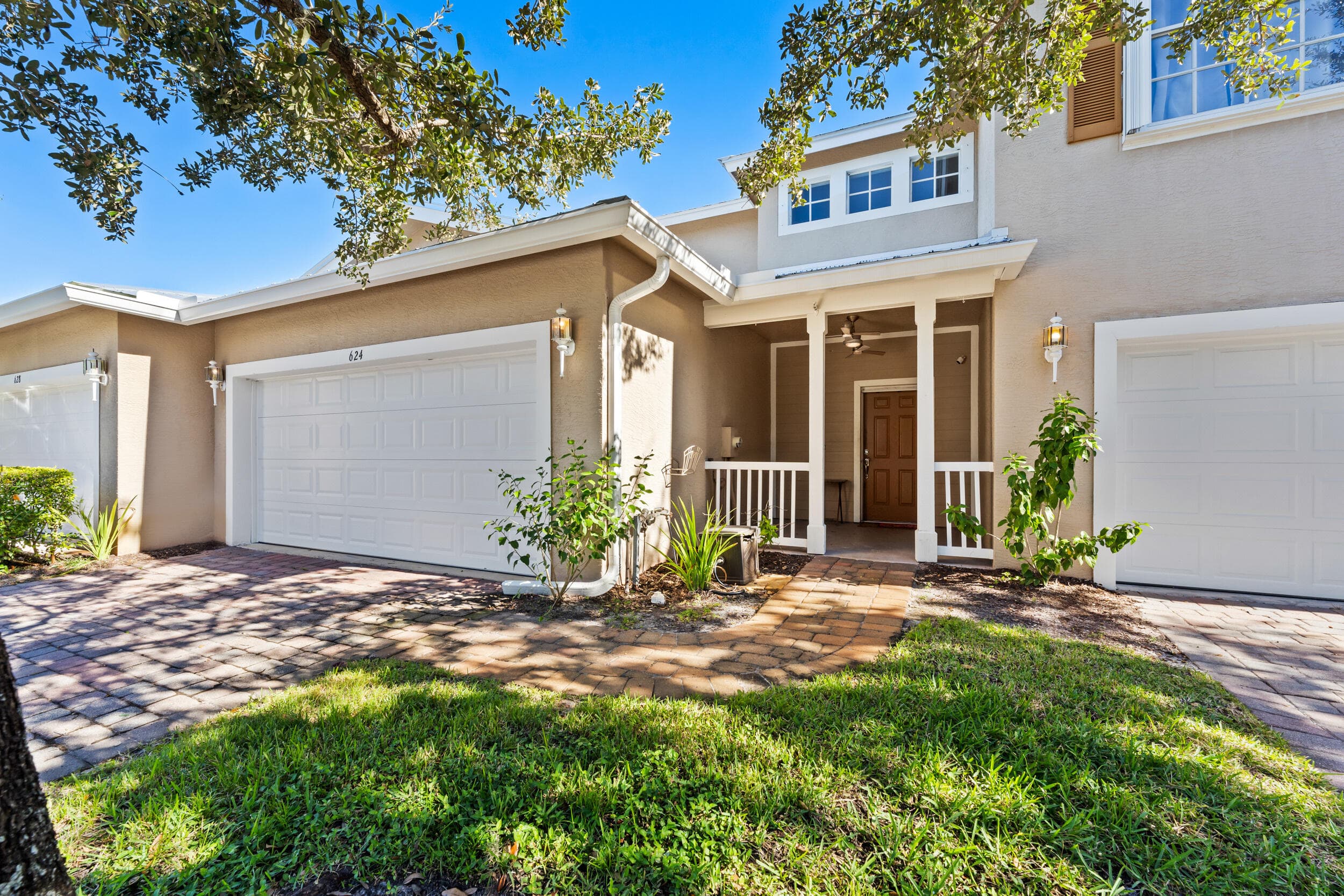 624 NE Bent Paddle Lane, Port St. Lucie, FL 34983 — photo 2 of 49