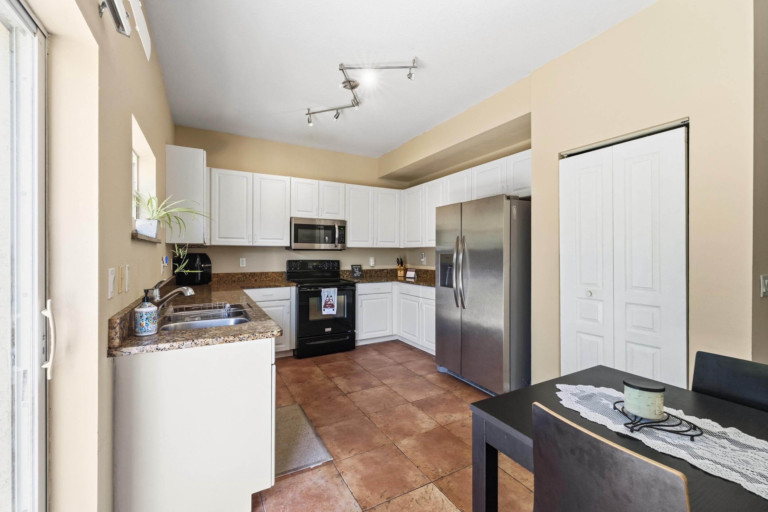 624 NE Bent Paddle Lane, Port St. Lucie, FL 34983 — photo 13 of 49