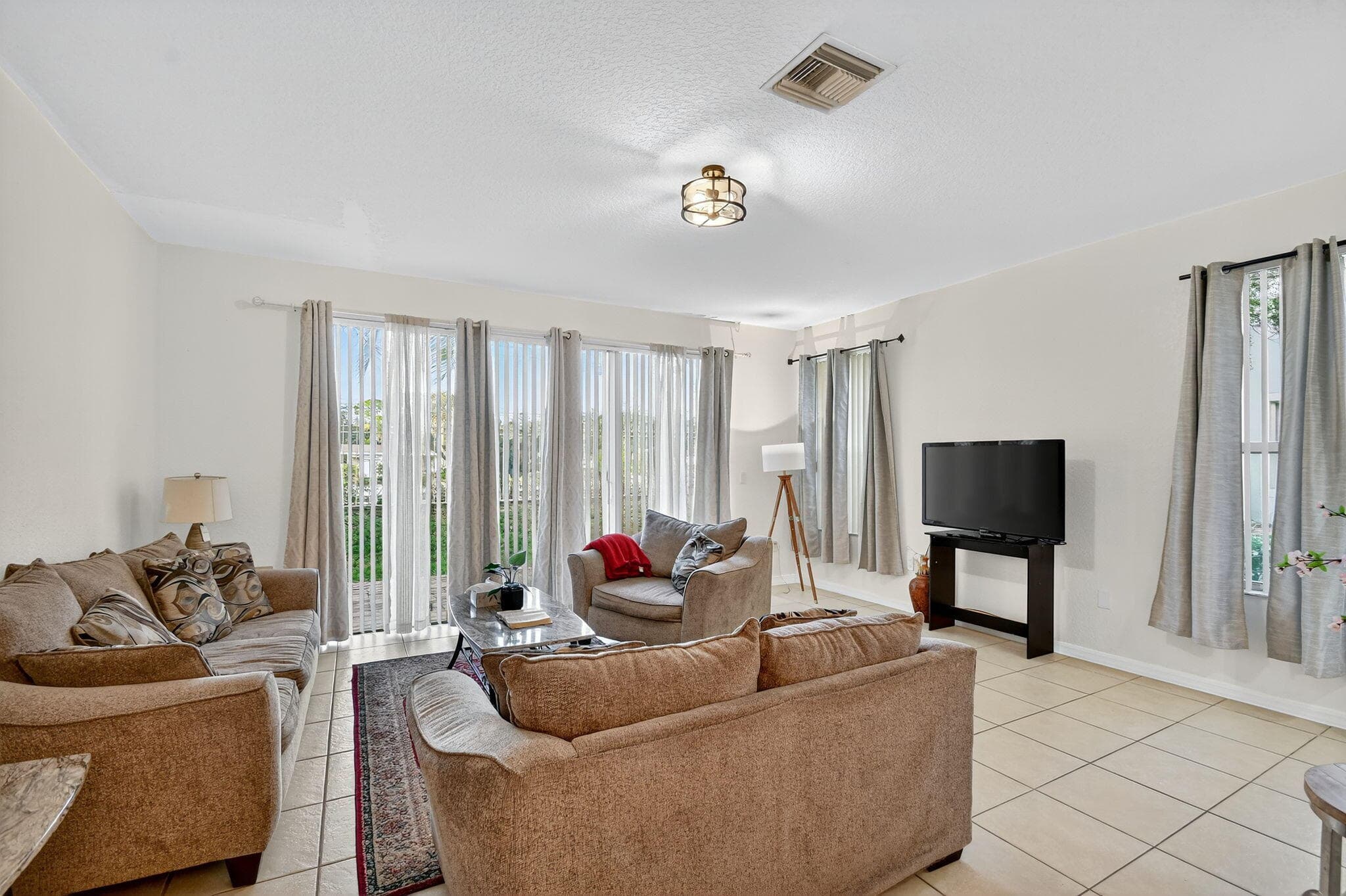 5210 White Oleander, West Palm Beach, FL 33415 — photo 9 of 52