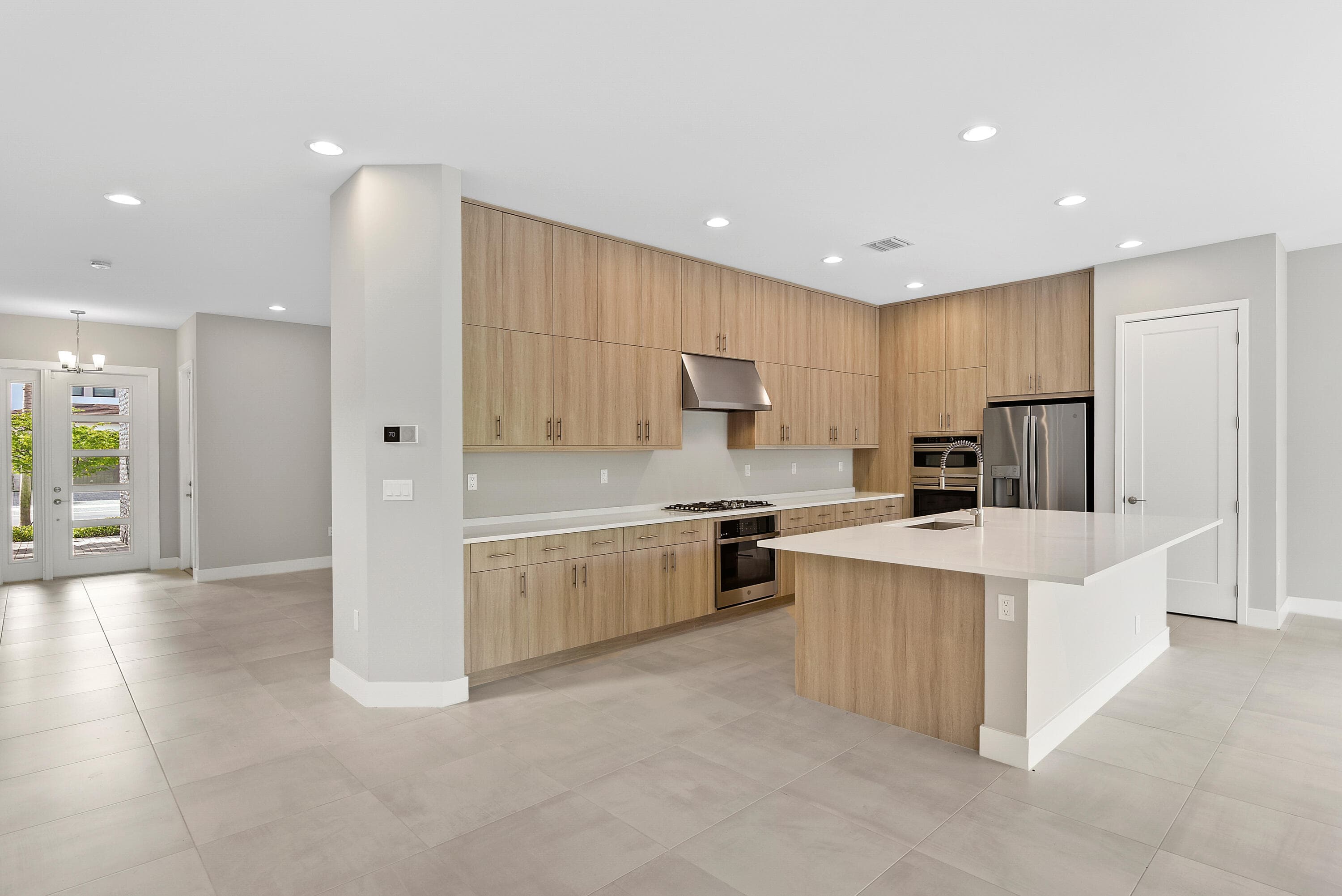 20318 Castle Stuart Avenue, Boca Raton, FL 33434 — photo 5 of 48