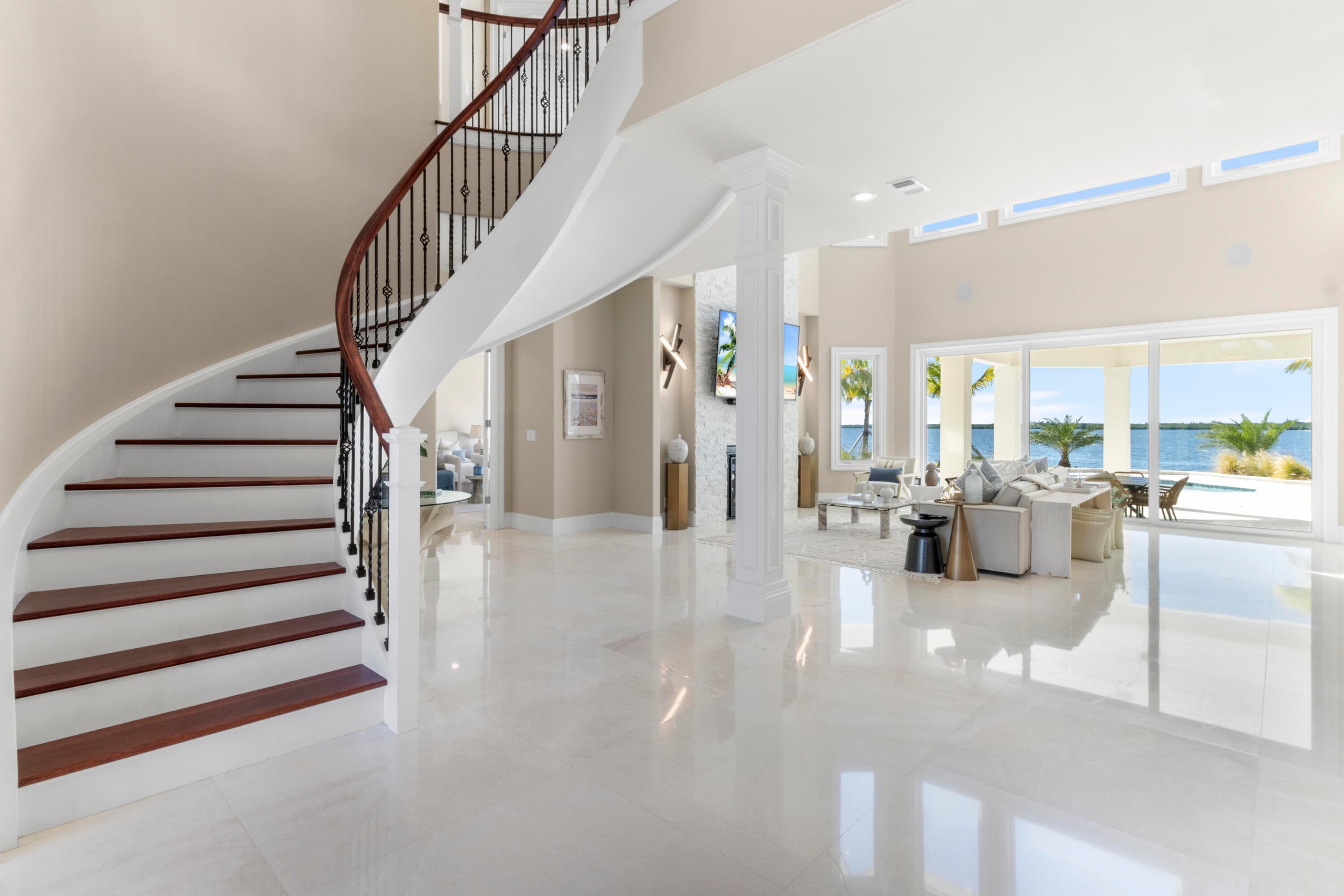 526 Point Lane, Vero Beach, FL 32963 — photo 10 of 65
