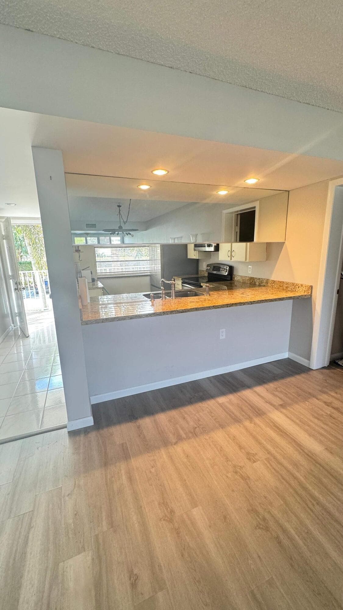 6049 Balboa Circle 202, Boca Raton, FL 33433 — photo 4 of 24